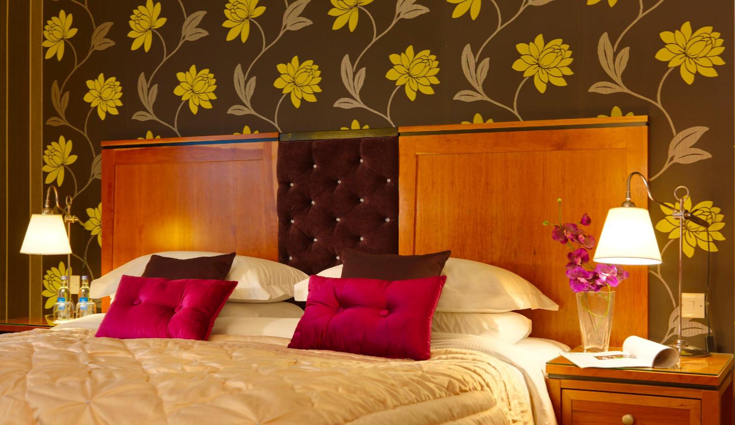 Deluxe King Room photo 3