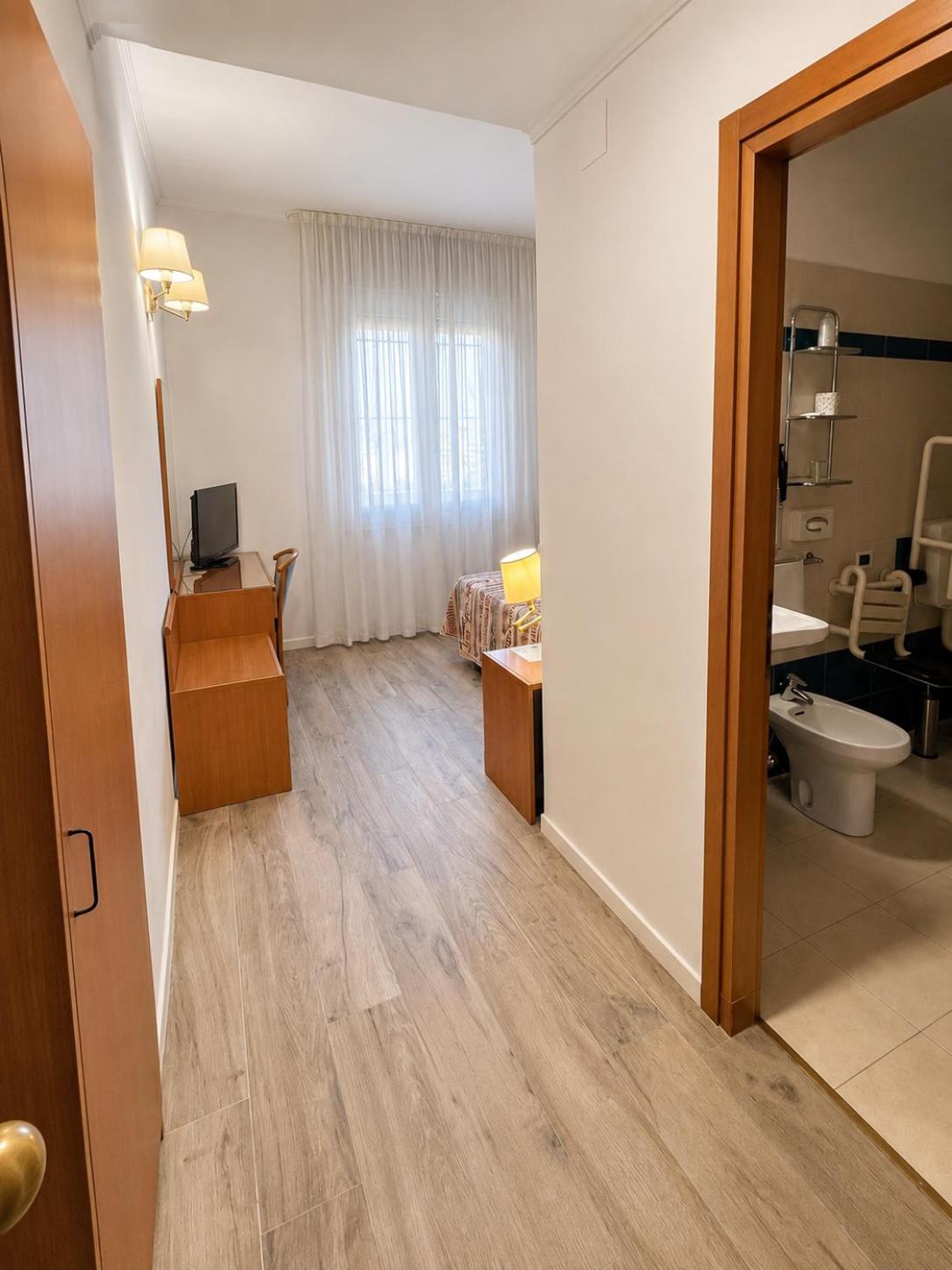 Hôtel Italie, Photo 6