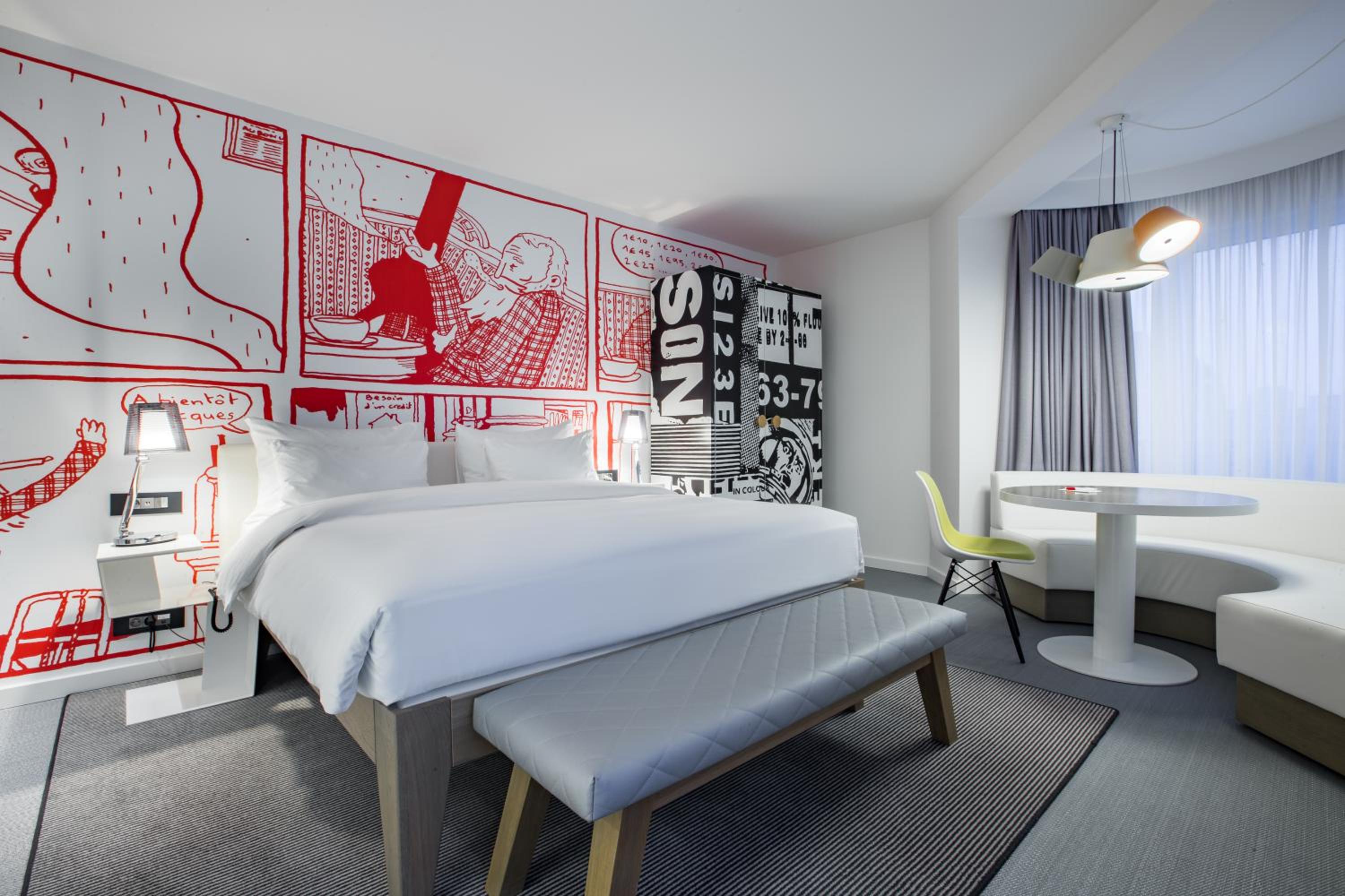 Corner Superior Room thumbnail 5