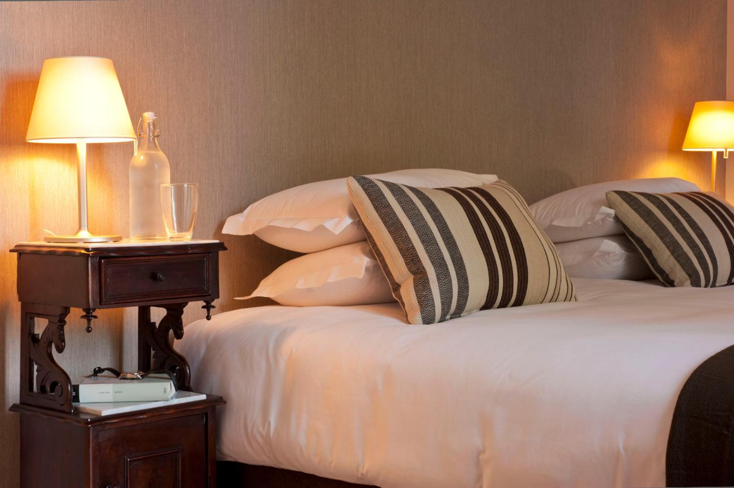 Double Room - Photo 12