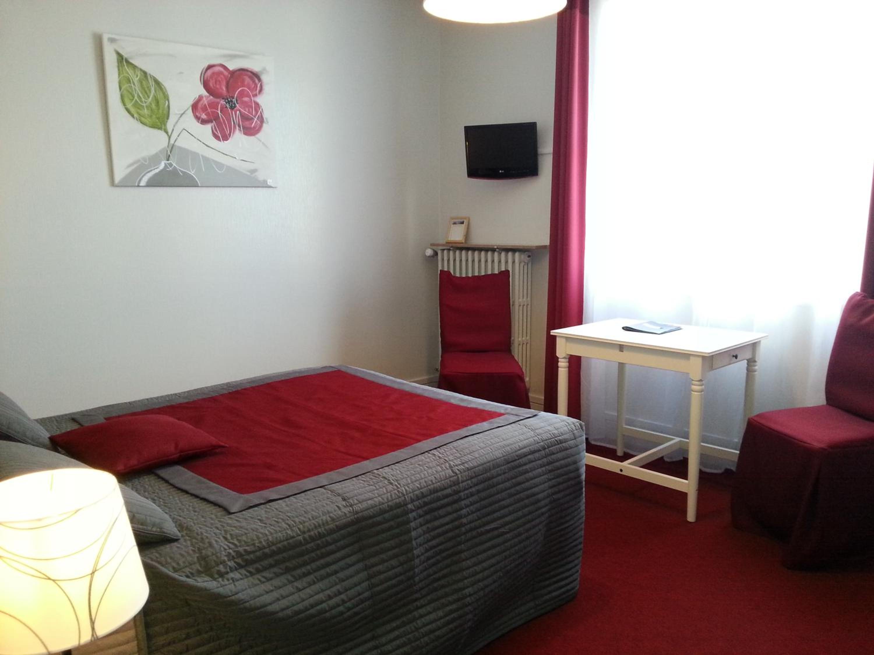 Double Room with Shower photo 3