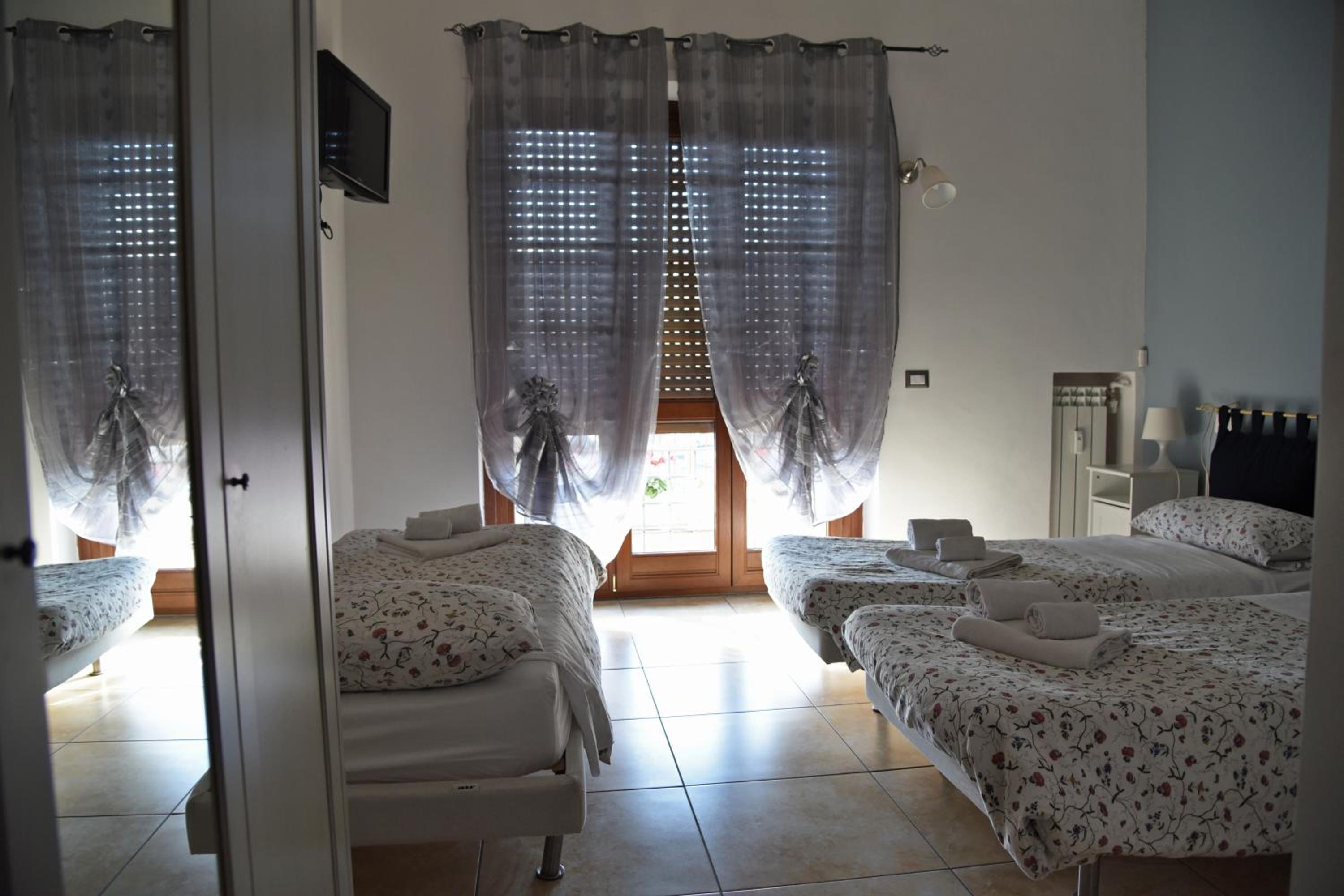 Triple Room photo 1