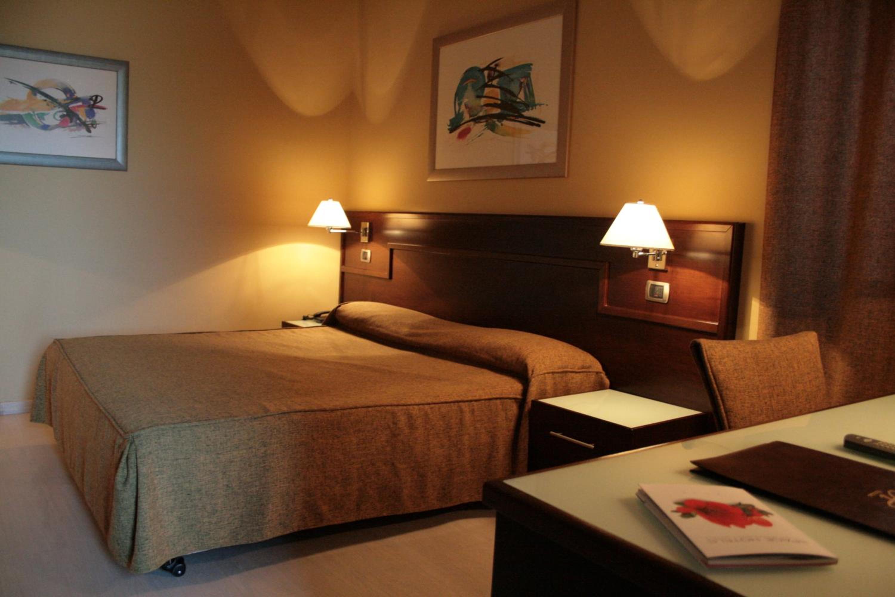 Double Room - Photo 4