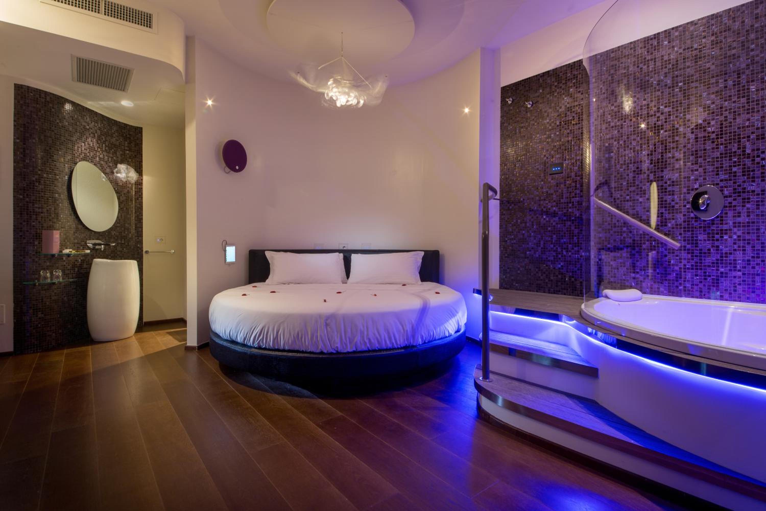 Executive Suite (3 Adults) photo 3