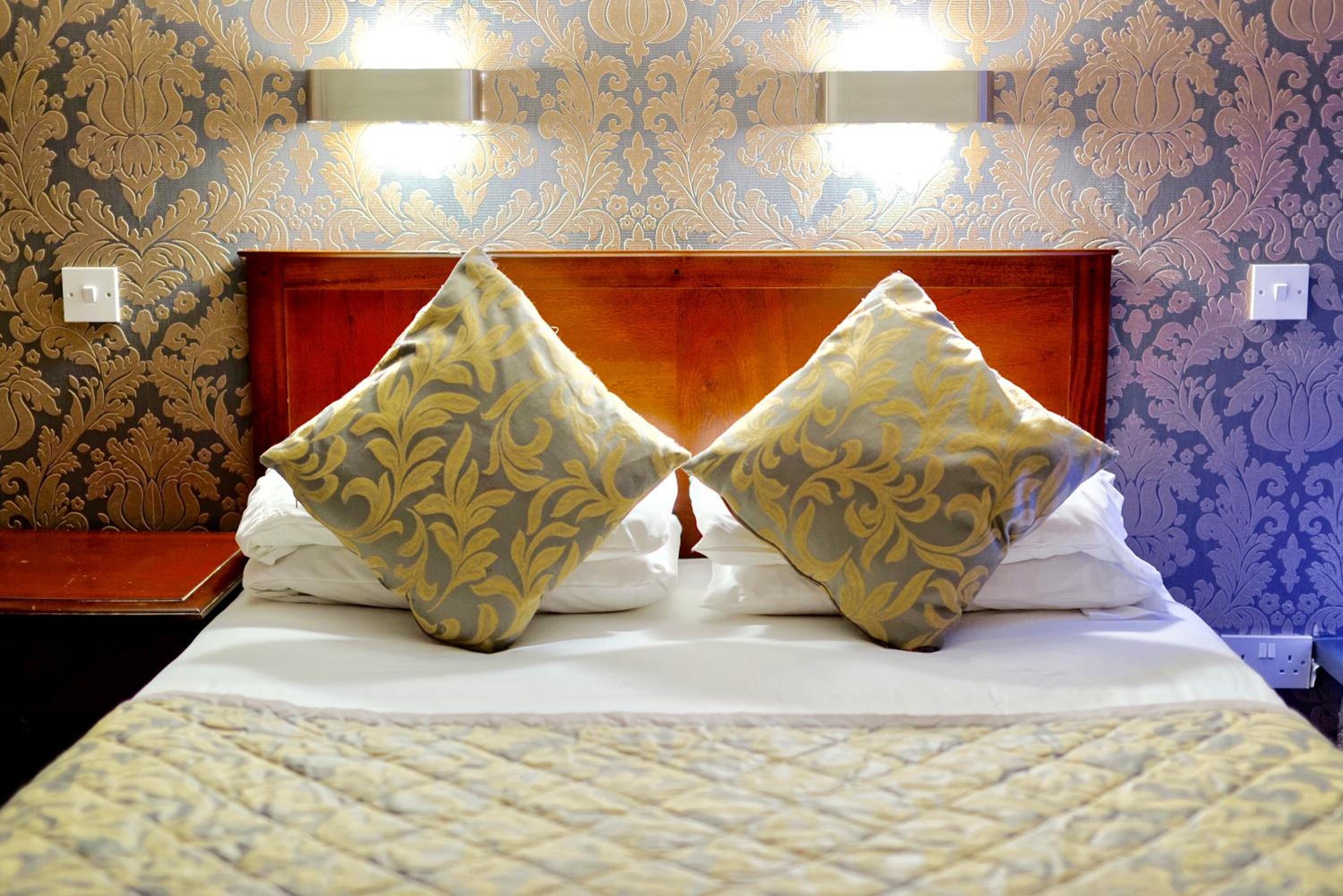 Standard Double Room - Photo 1