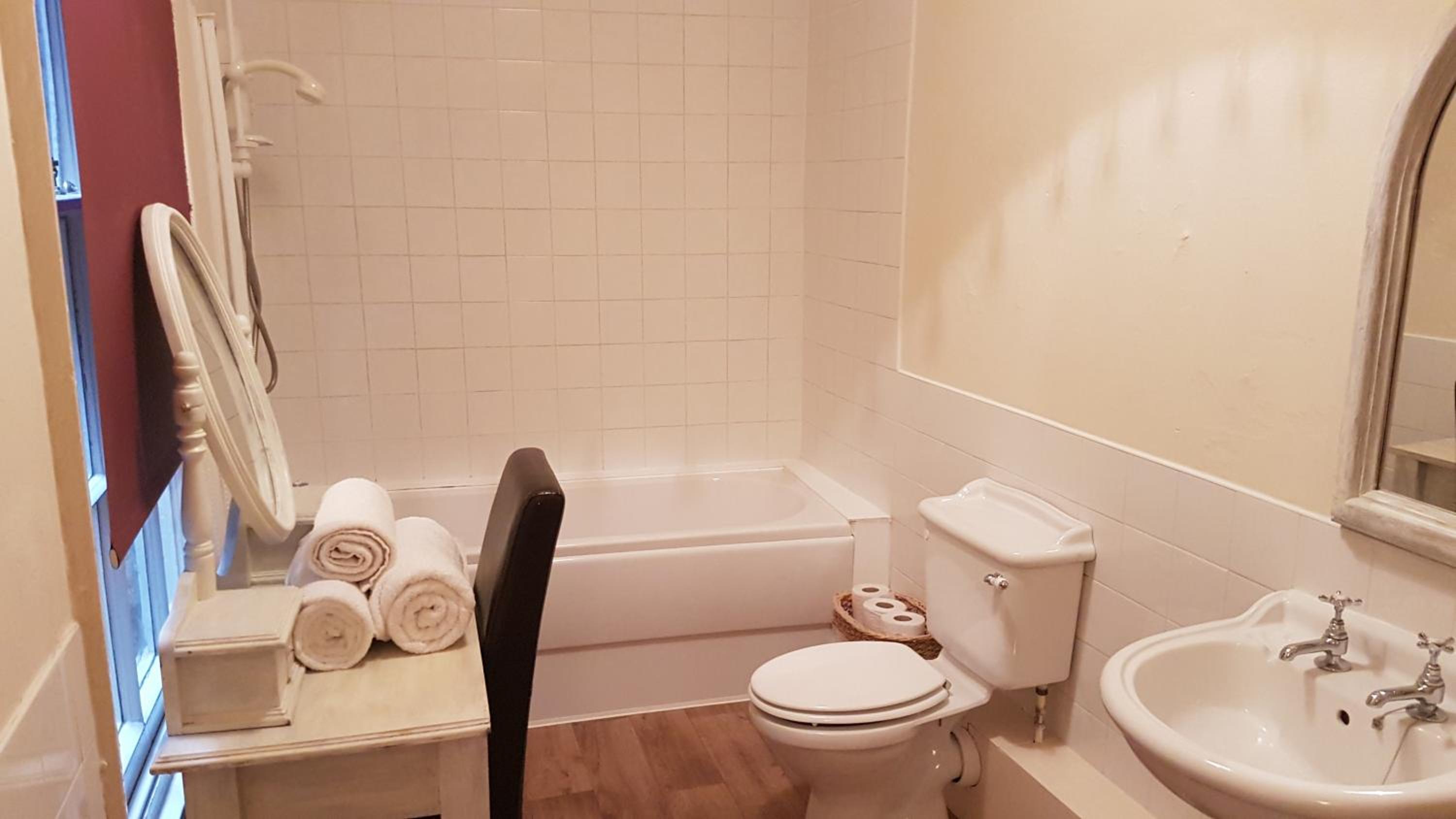 Double Room  - Internal with no view - Photo 2