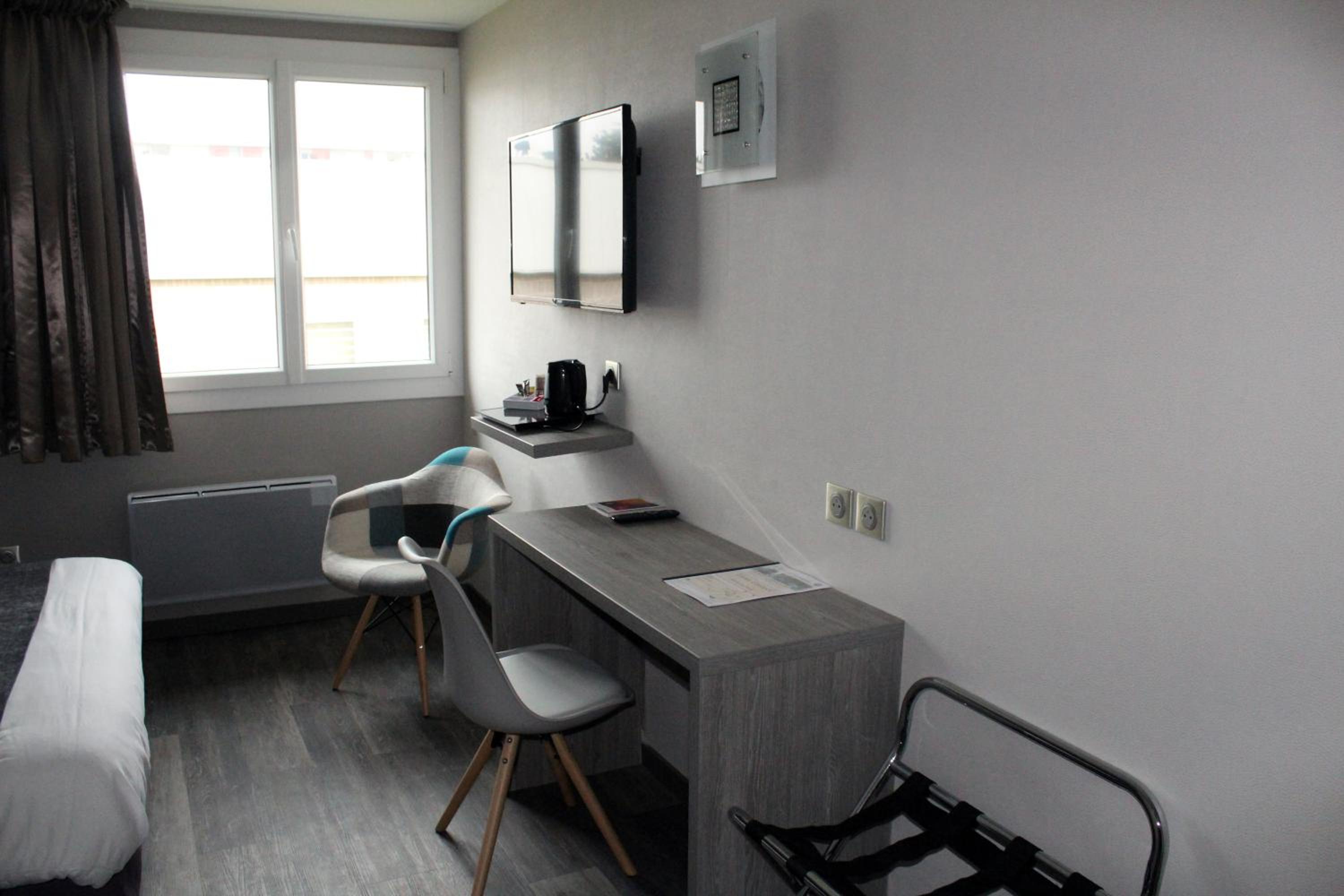 Suite - Photo 6