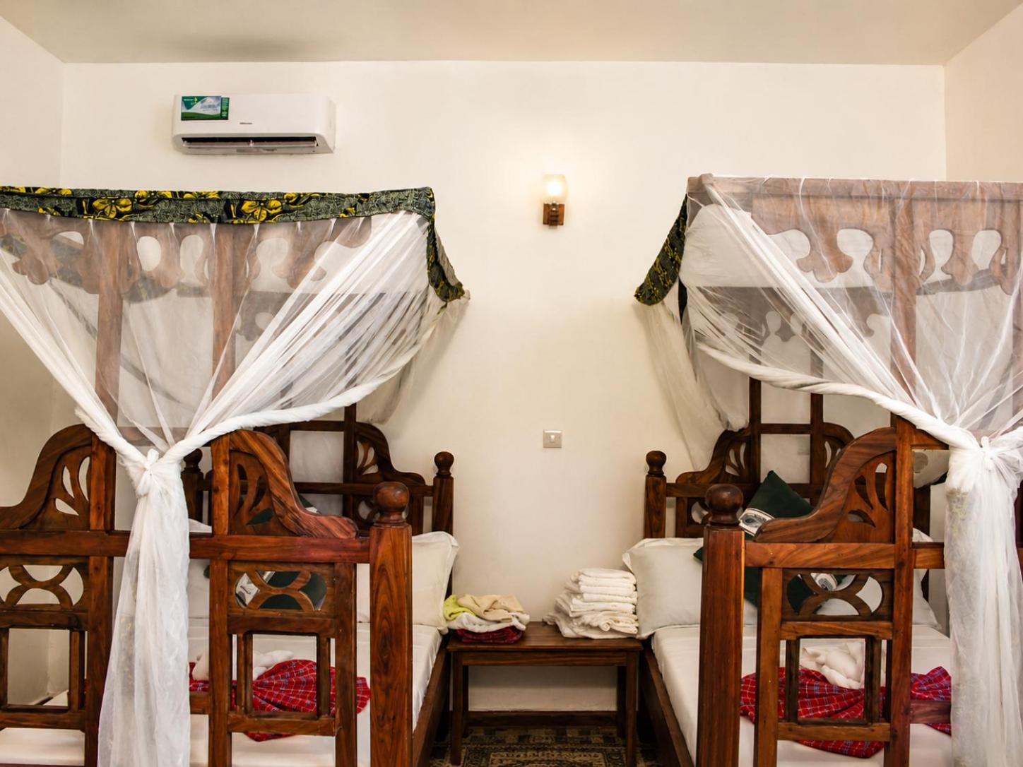 Standard Twin Room with Garden View
