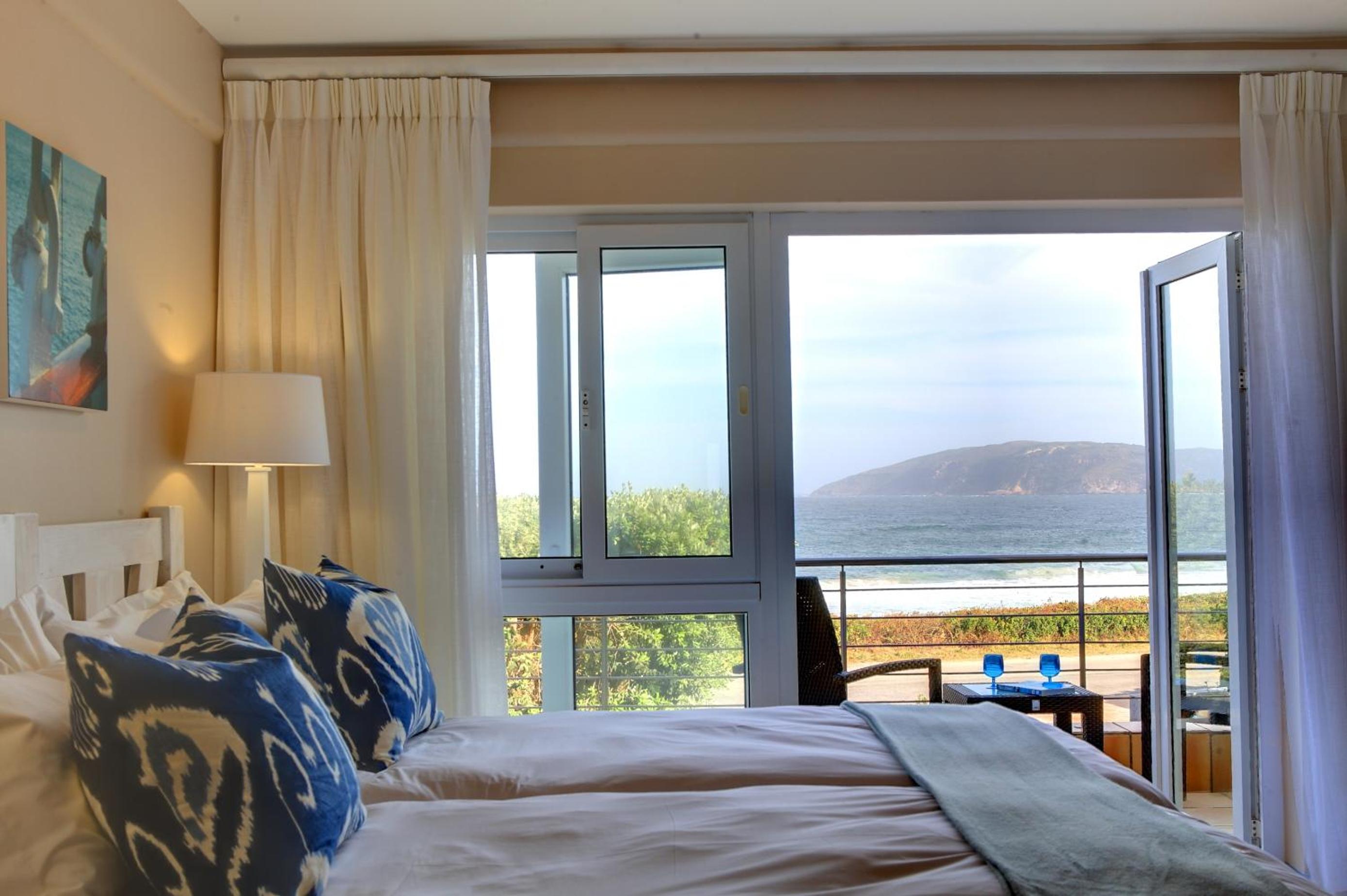 Superior Double or Twin Room with Sea View photo 3