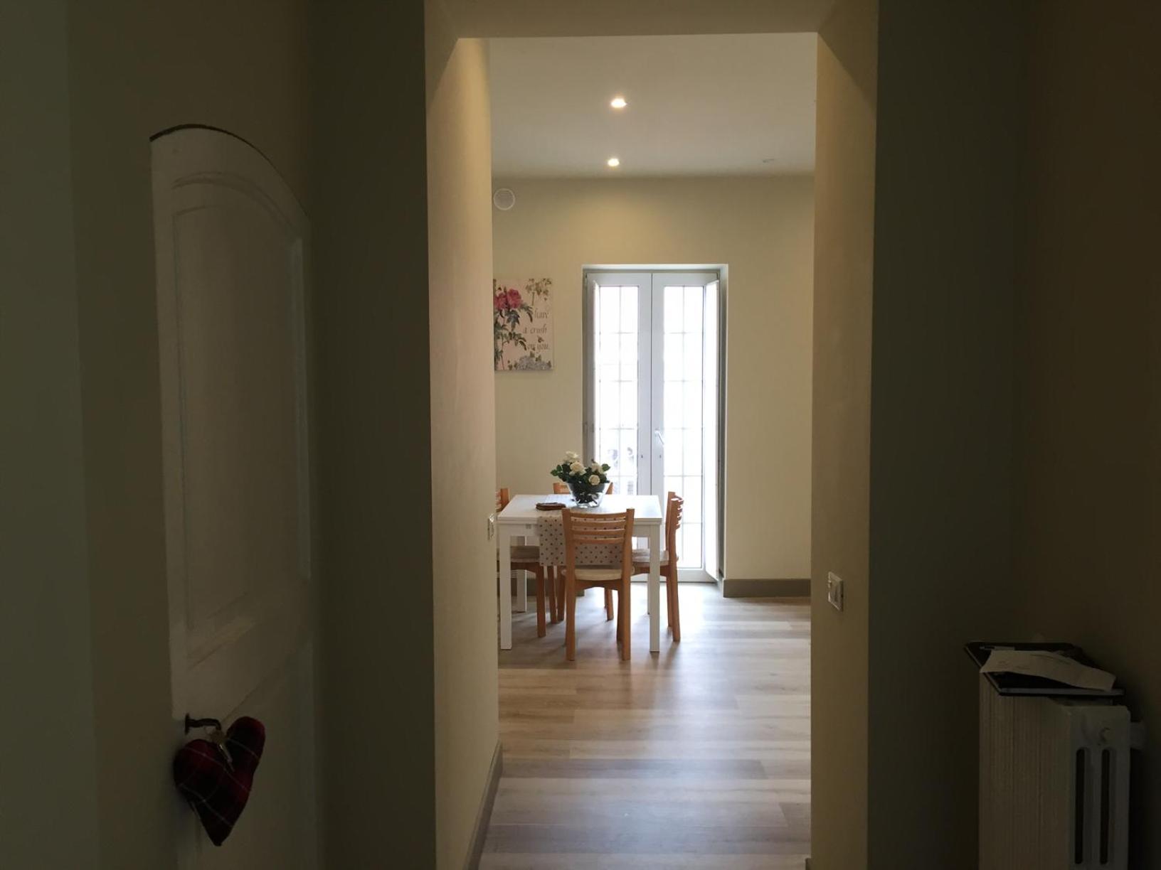 Standard Double Room - Photo 4