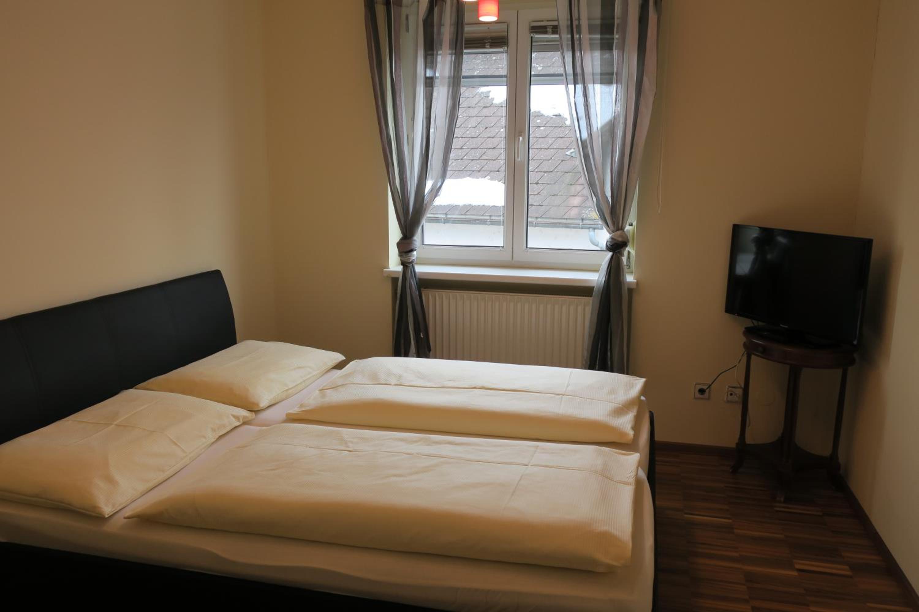 Three-Bedroom Suite photo 1