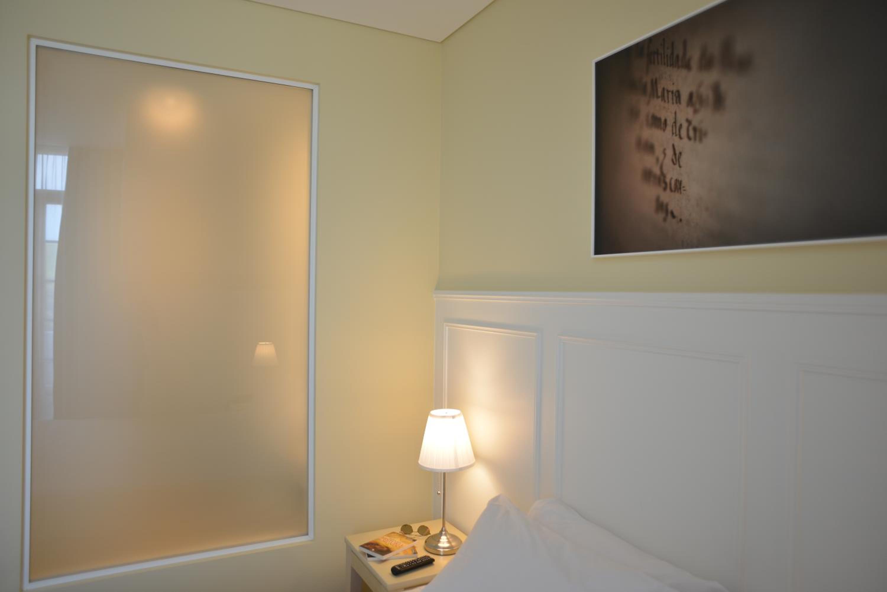 Standard Double or Twin Room photo 2