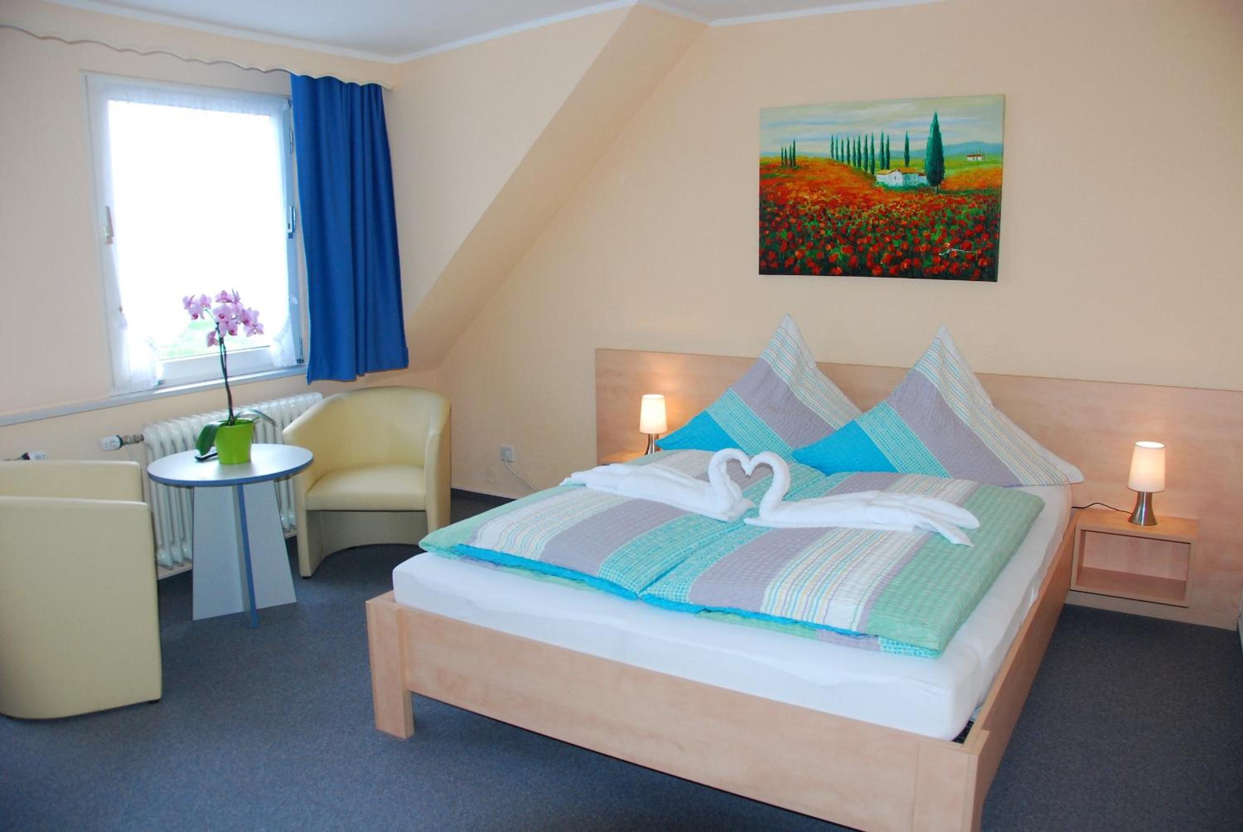 Double Room - Photo 2