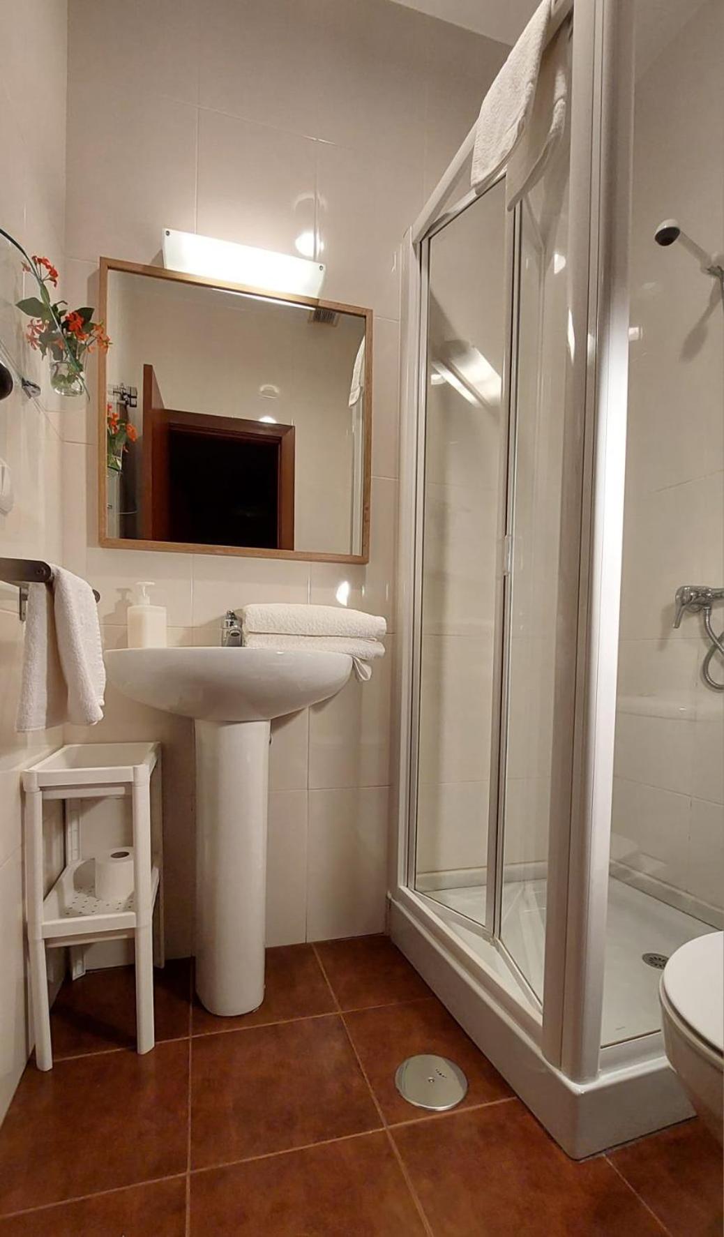 Standard Queen Room with Two Queen Beds photo 1