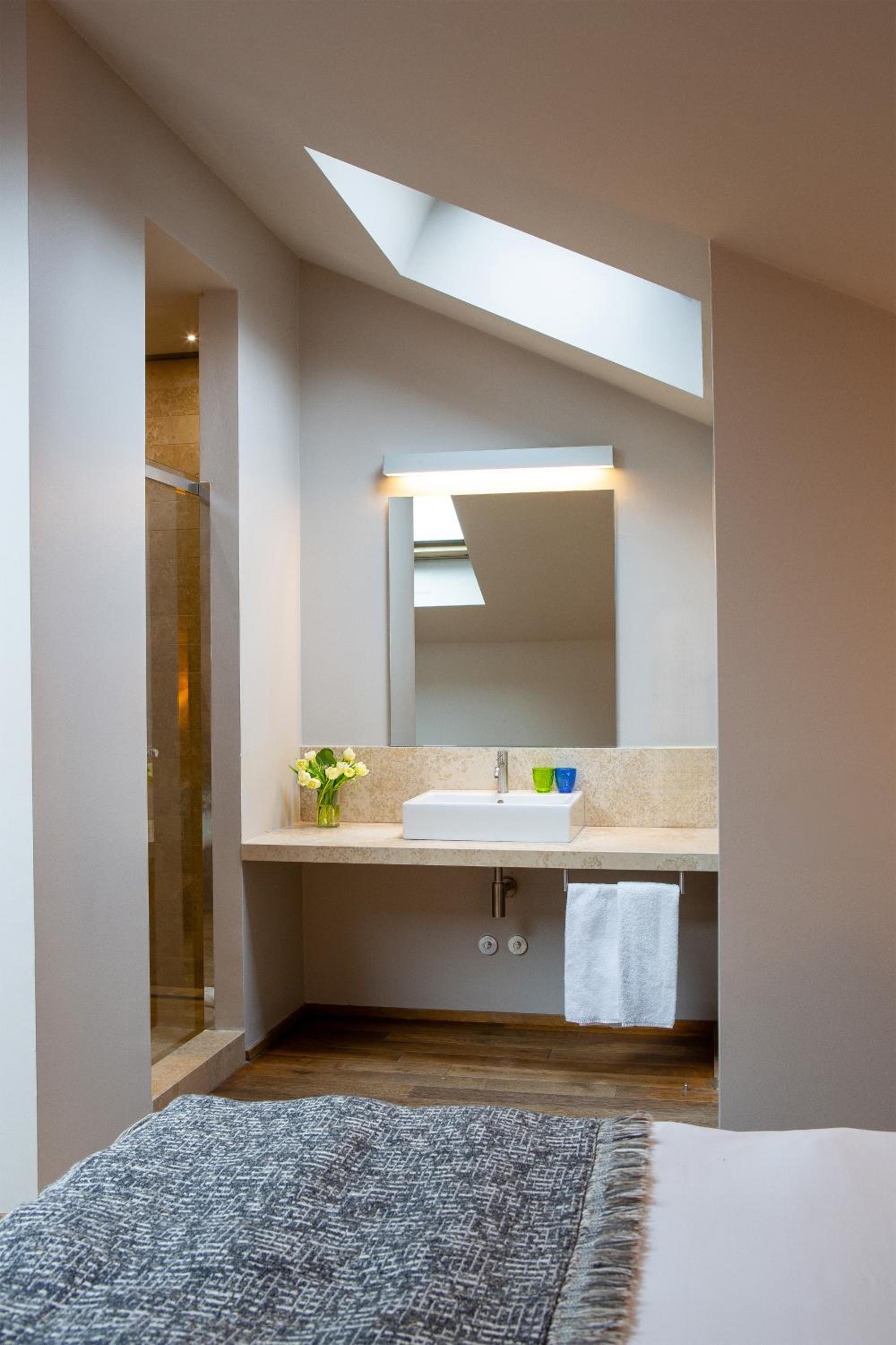 Junior Suite thumbnail 5