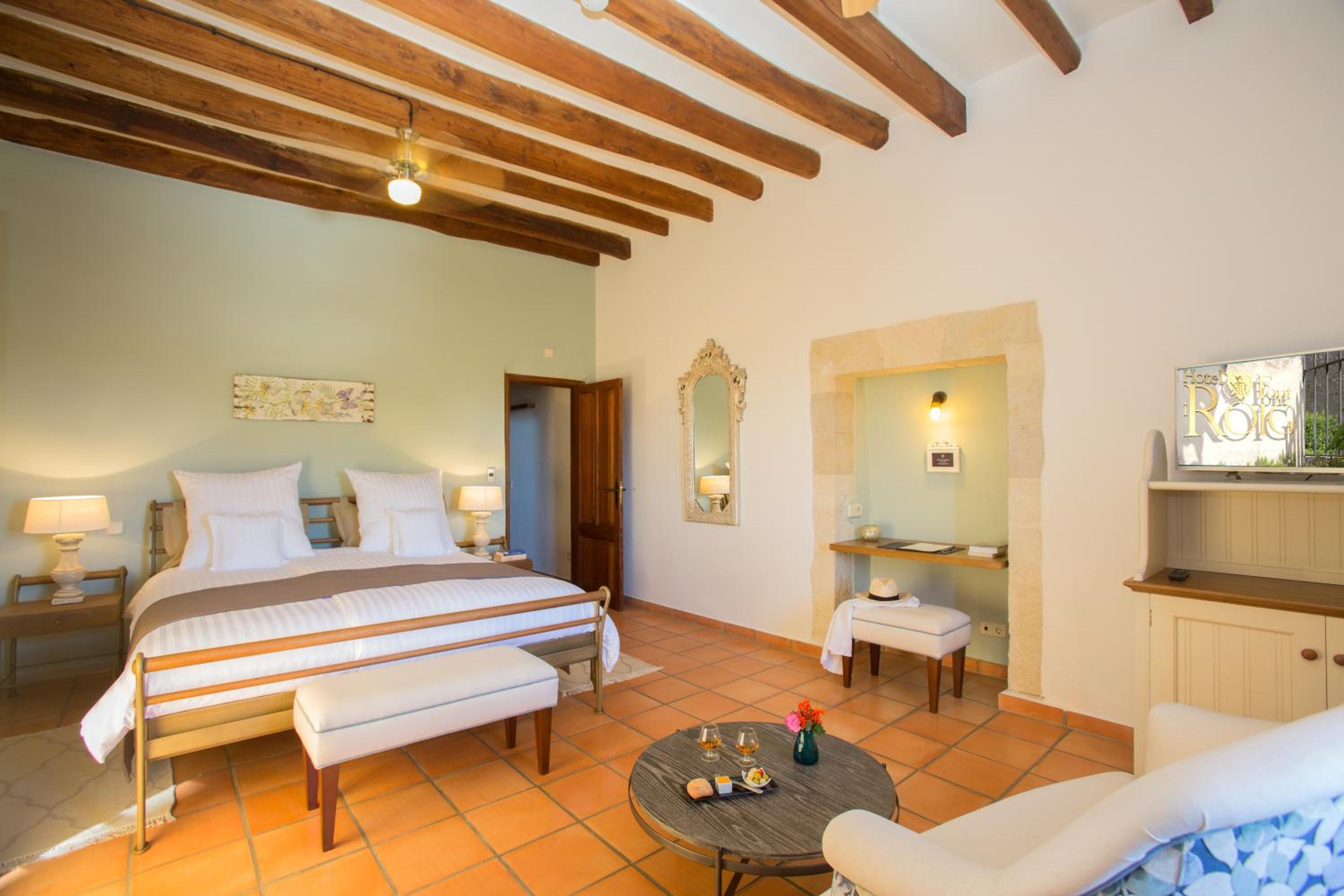 Habitación Doble con Patio