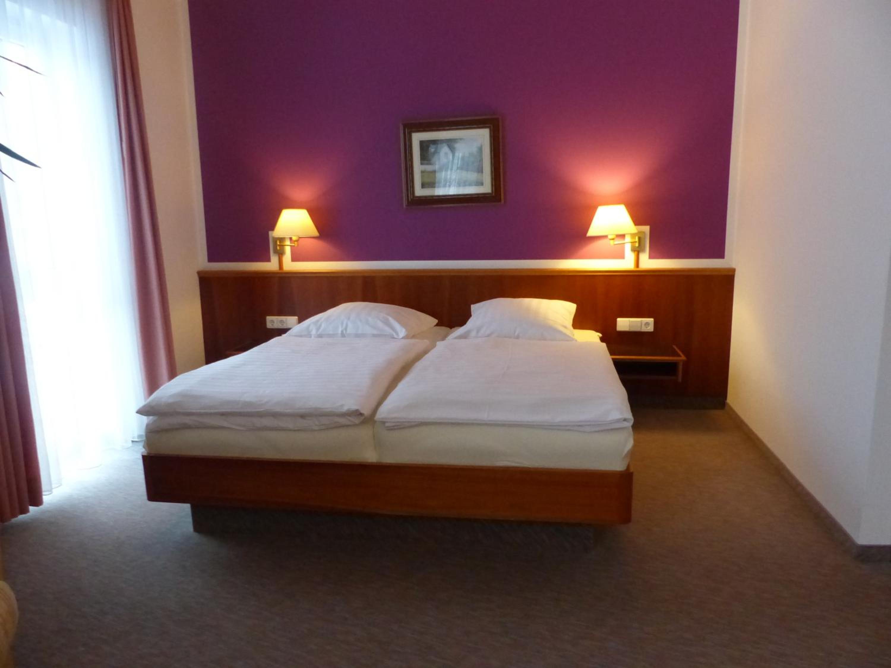 Double Room - Photo 5