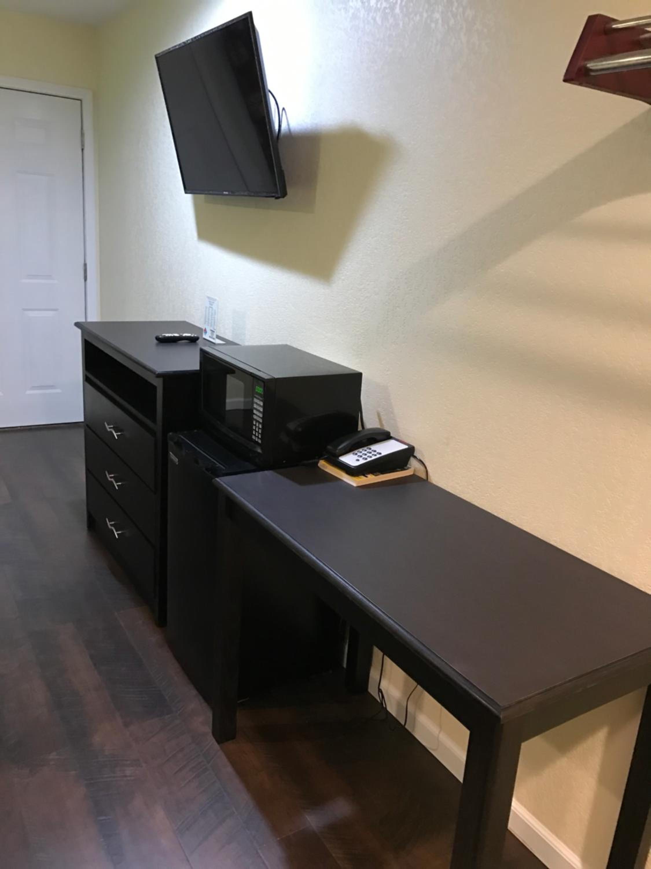 Budget Double Room photo 2