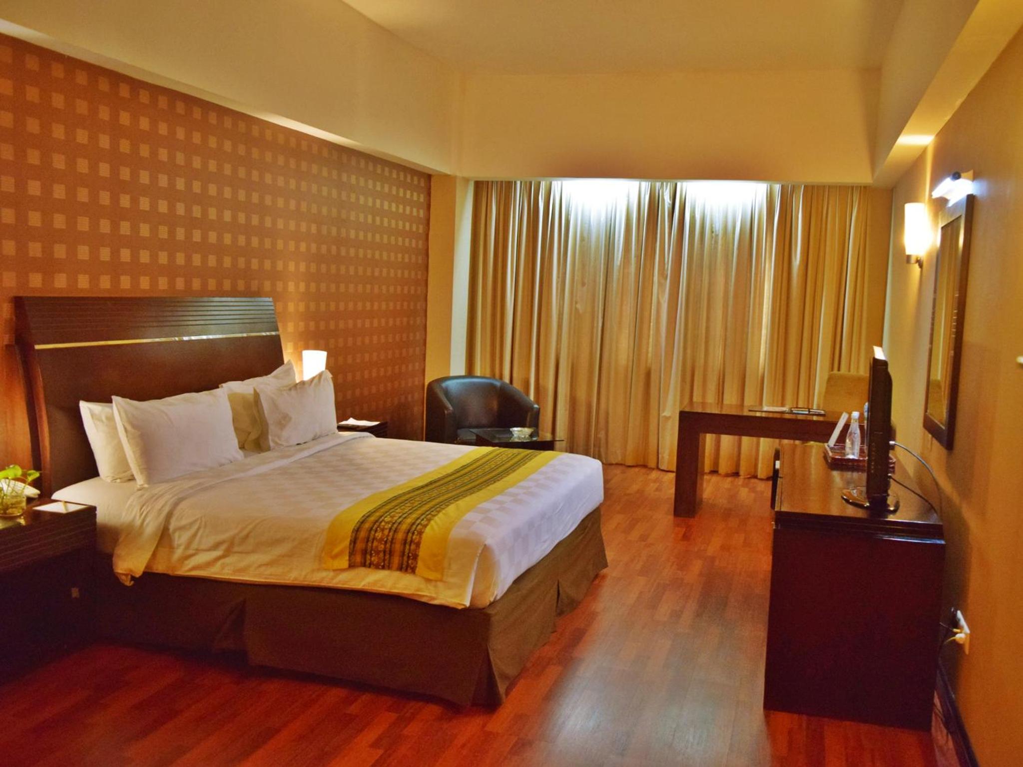 Deluxe Double or Twin Room photo 2