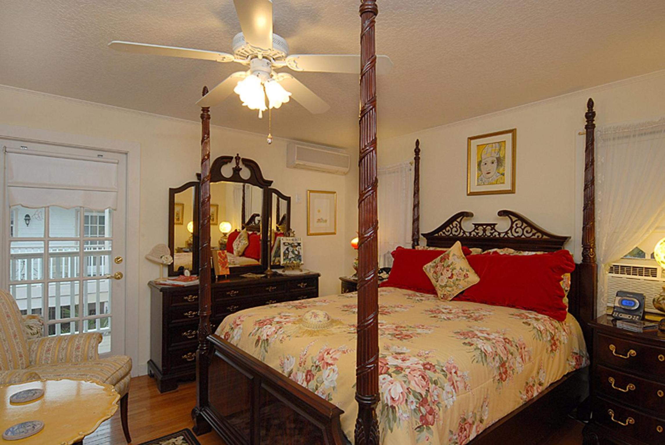 Queen Room with Private Balcony
