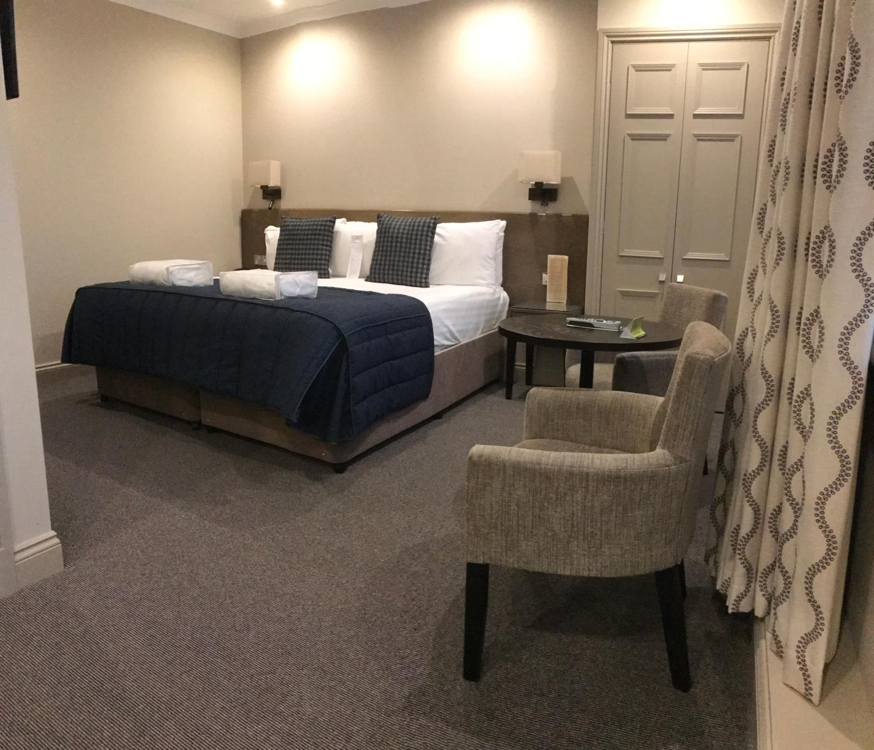 Club Room