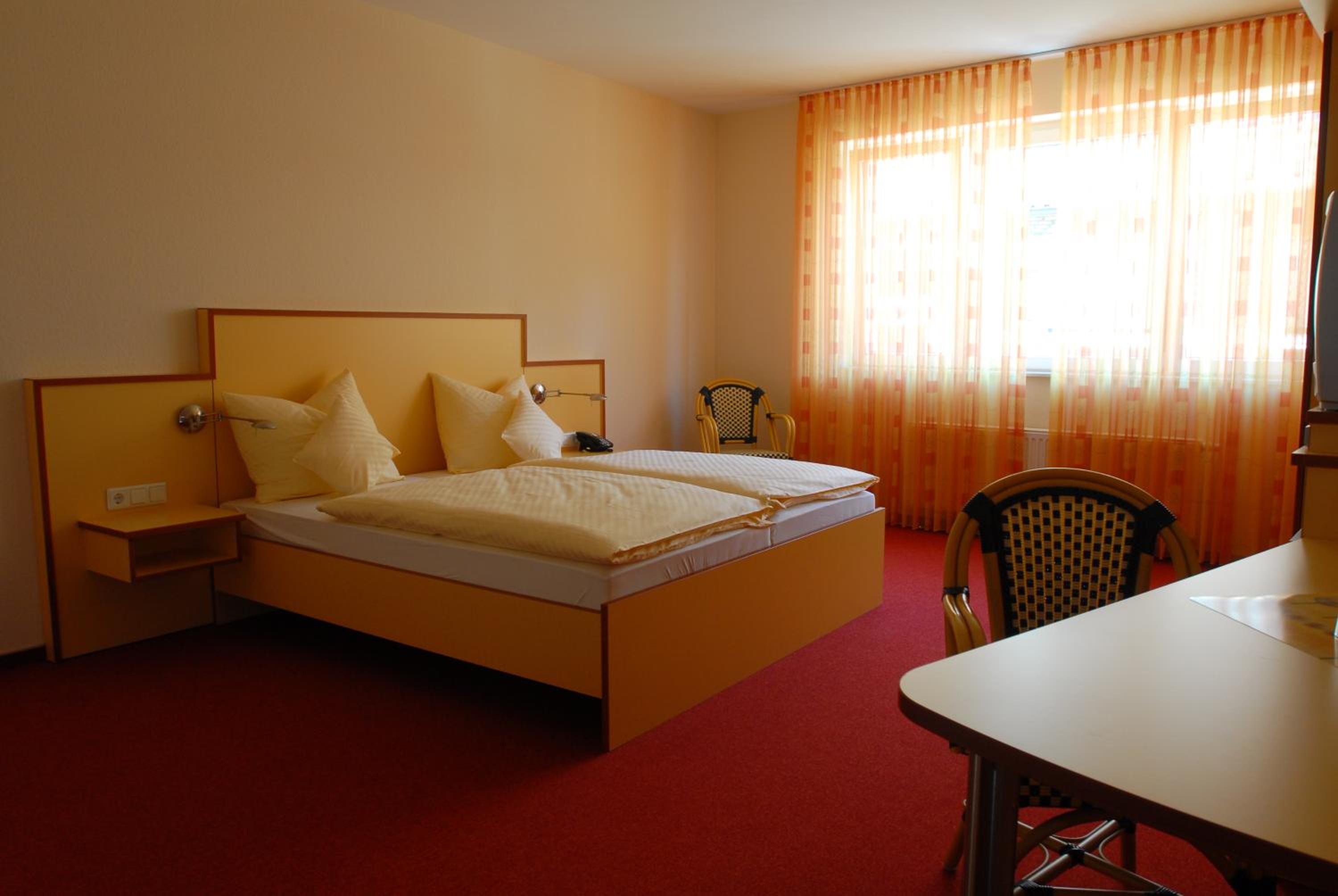 Double Room - Photo 1