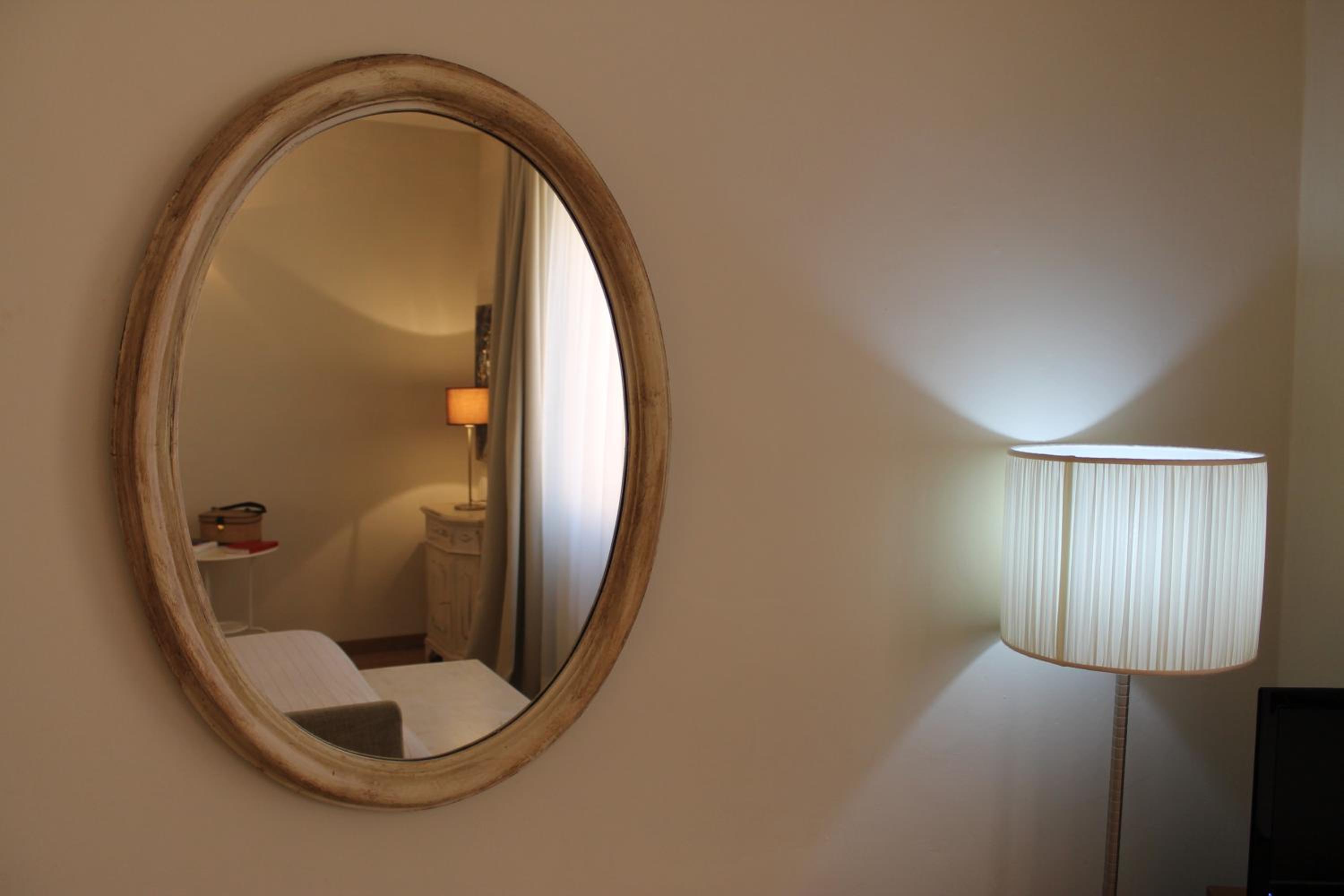 Double Room - Photo 11