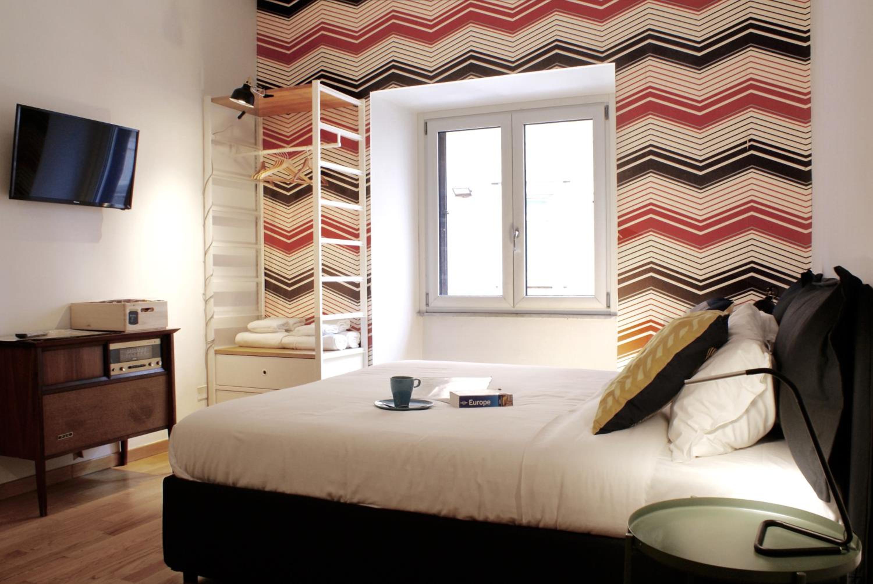 Quadruple Room with Private Bathroom