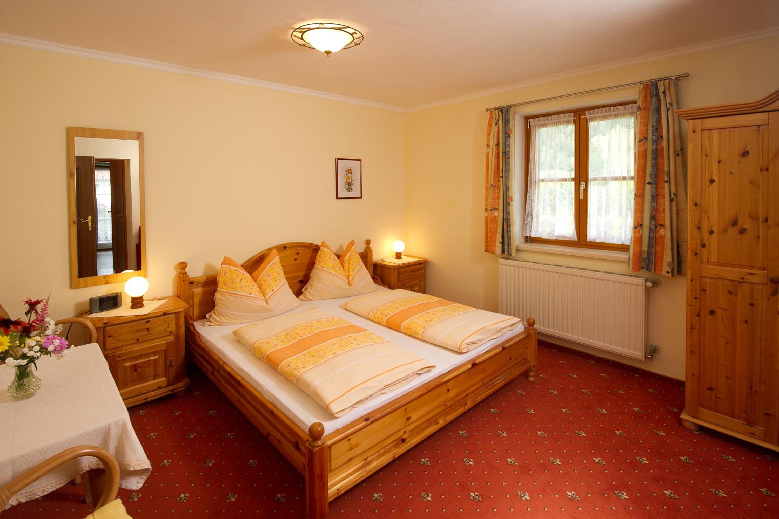 Two-Bedroom Apartment with Bathroom