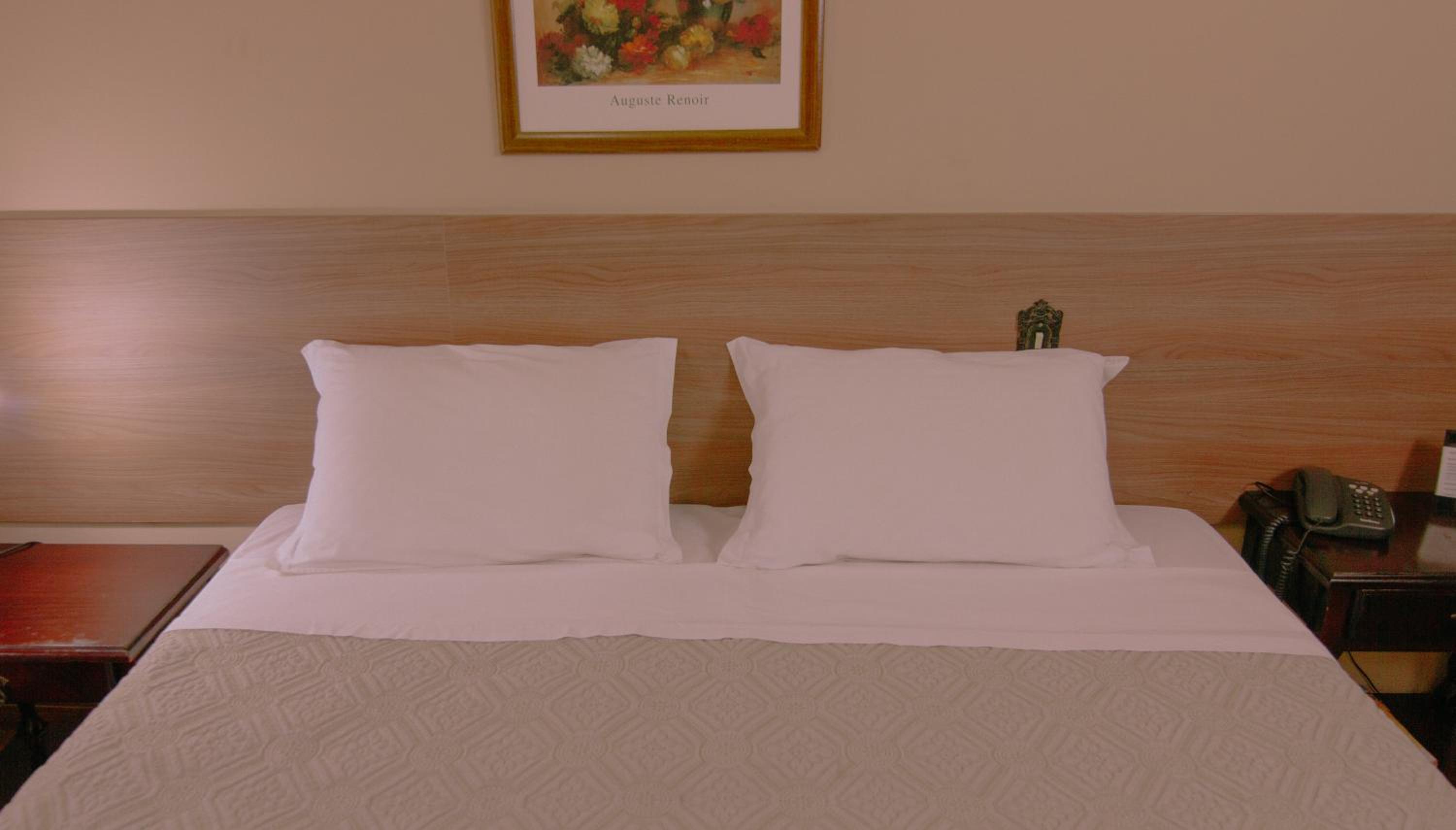 Double or Twin Room photo 2