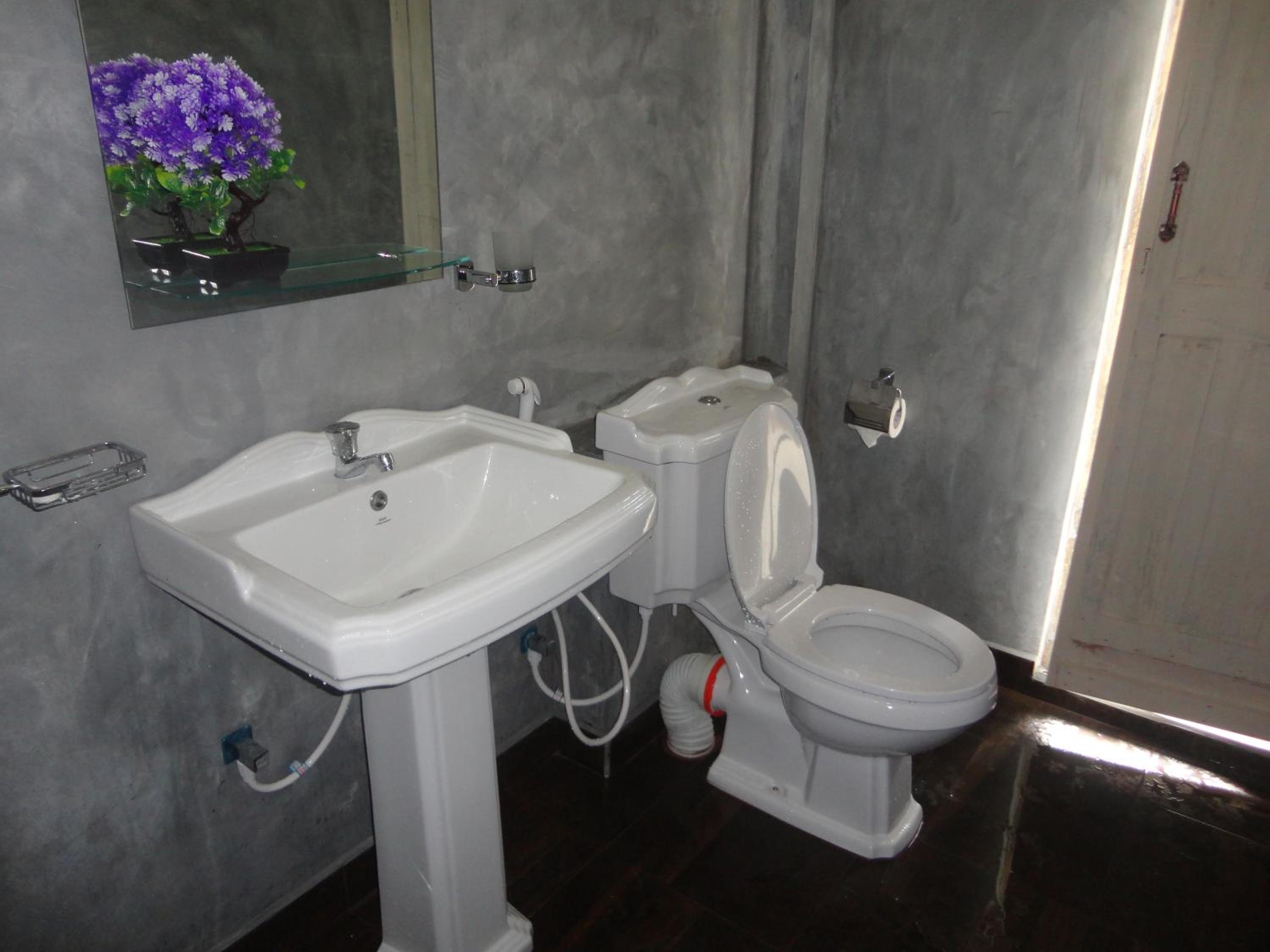 Budget Double Room photo 1