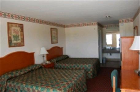 Double Room with Two Double Beds photo 1