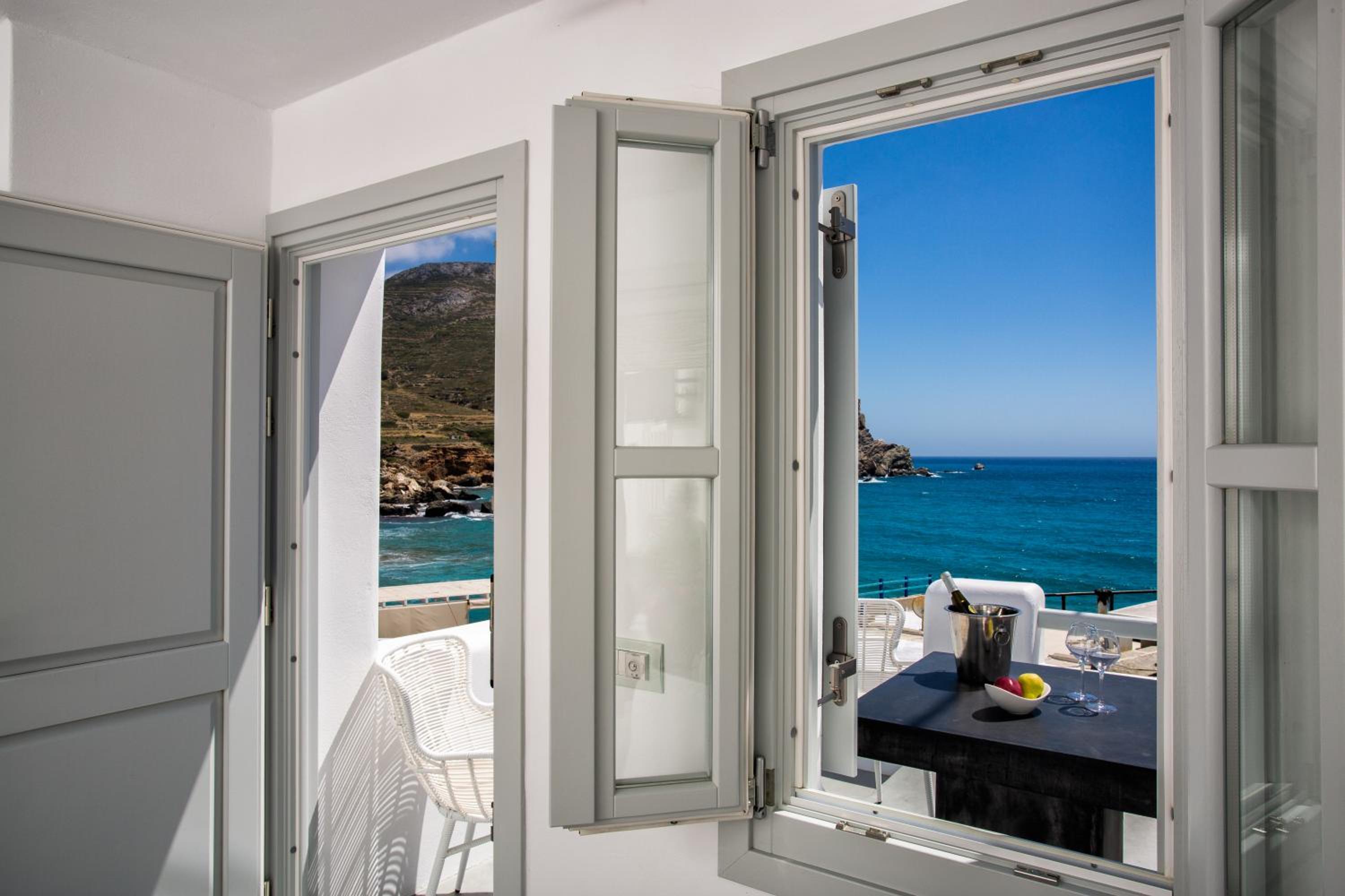 Deluxe Partial Sea View Room photo 3