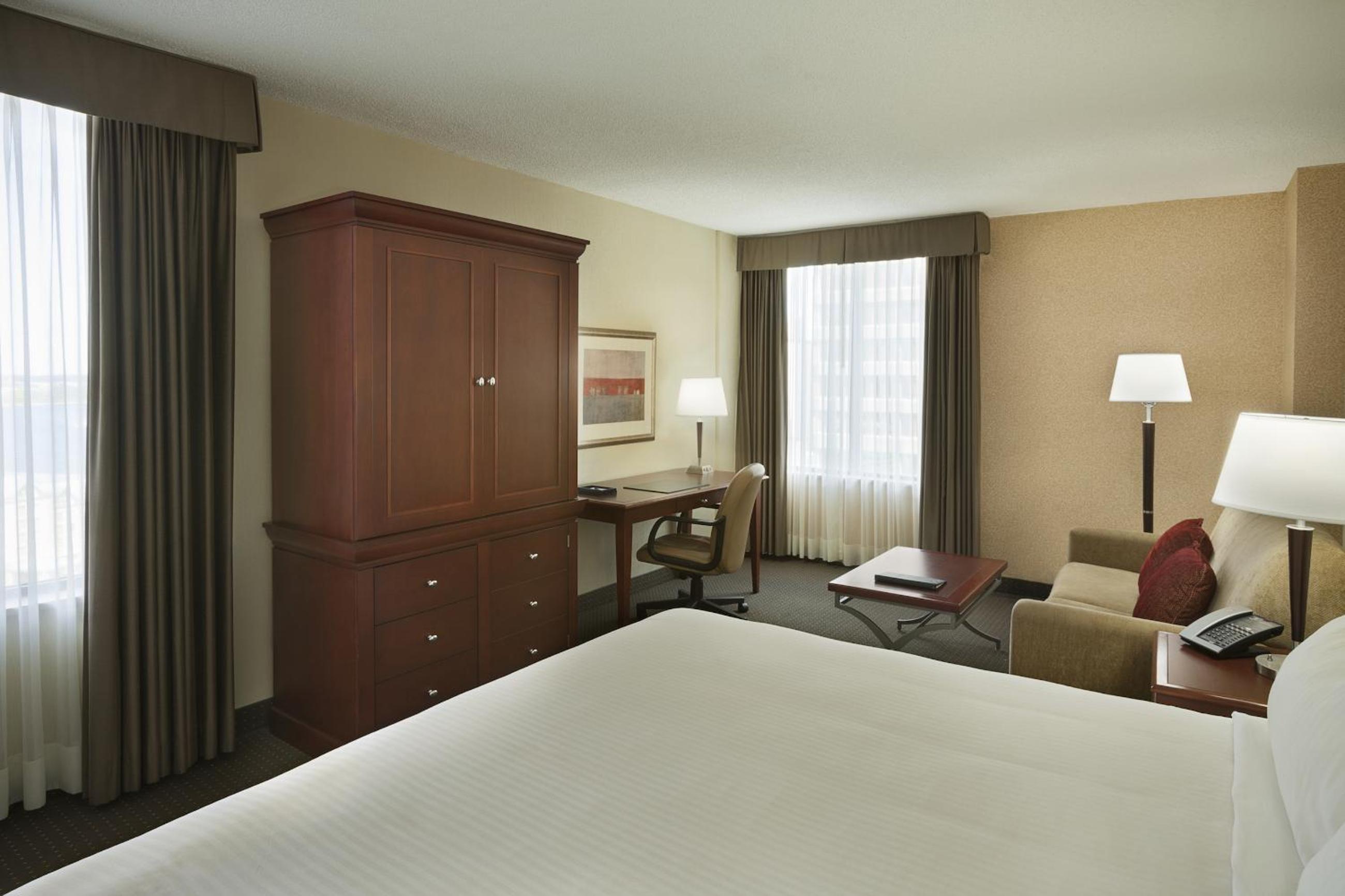 Queen Room