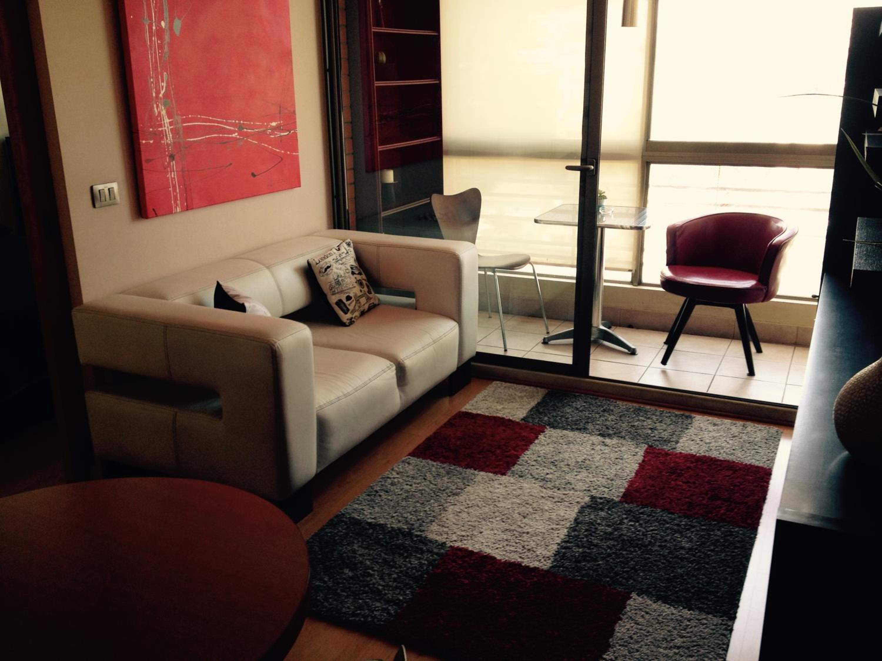 One-Bedroom Apartment photo 1