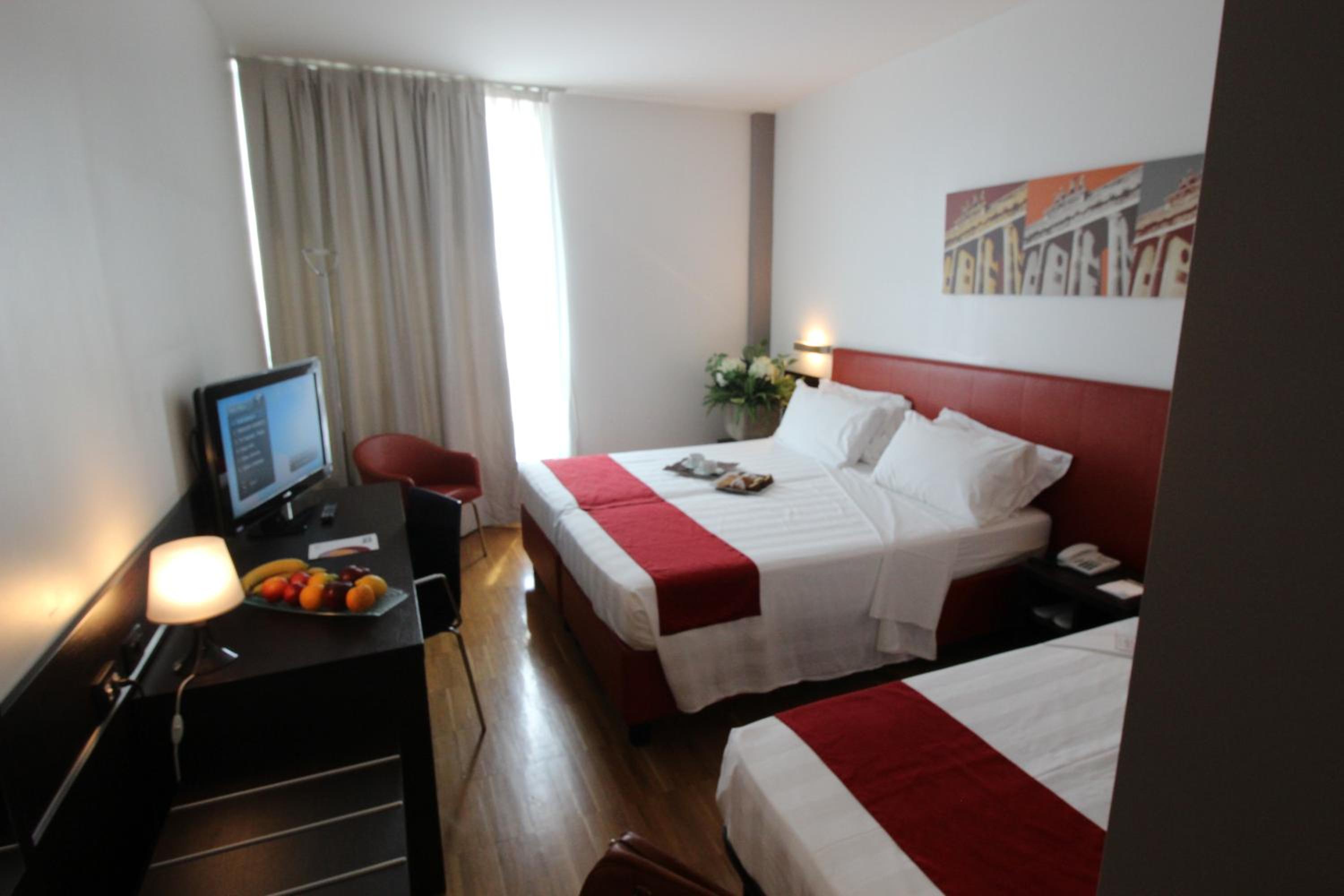 Triple Room with Disability Access photo 1