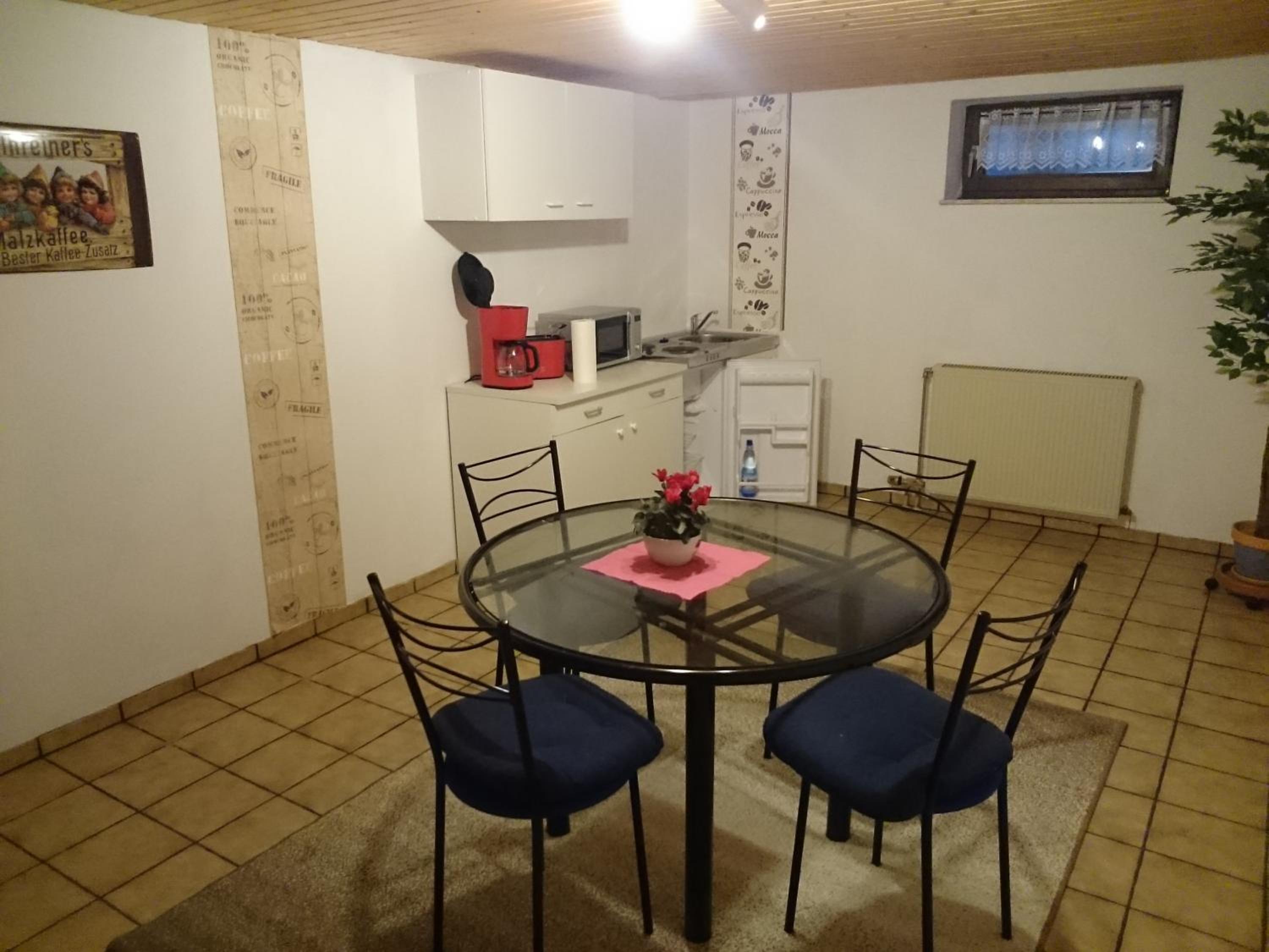 Apartment - Photo 32