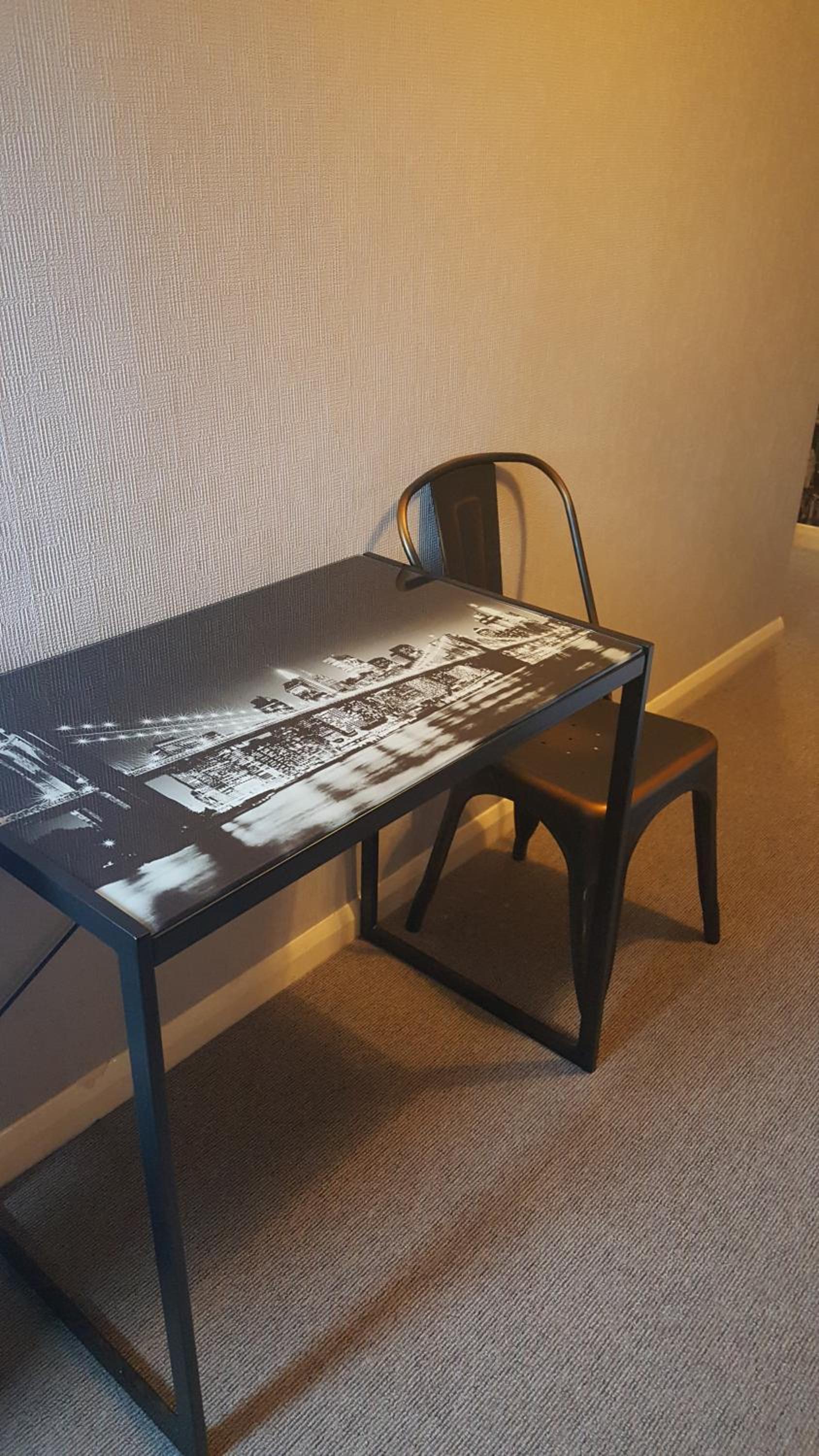 Budget Double Room - Photo 9