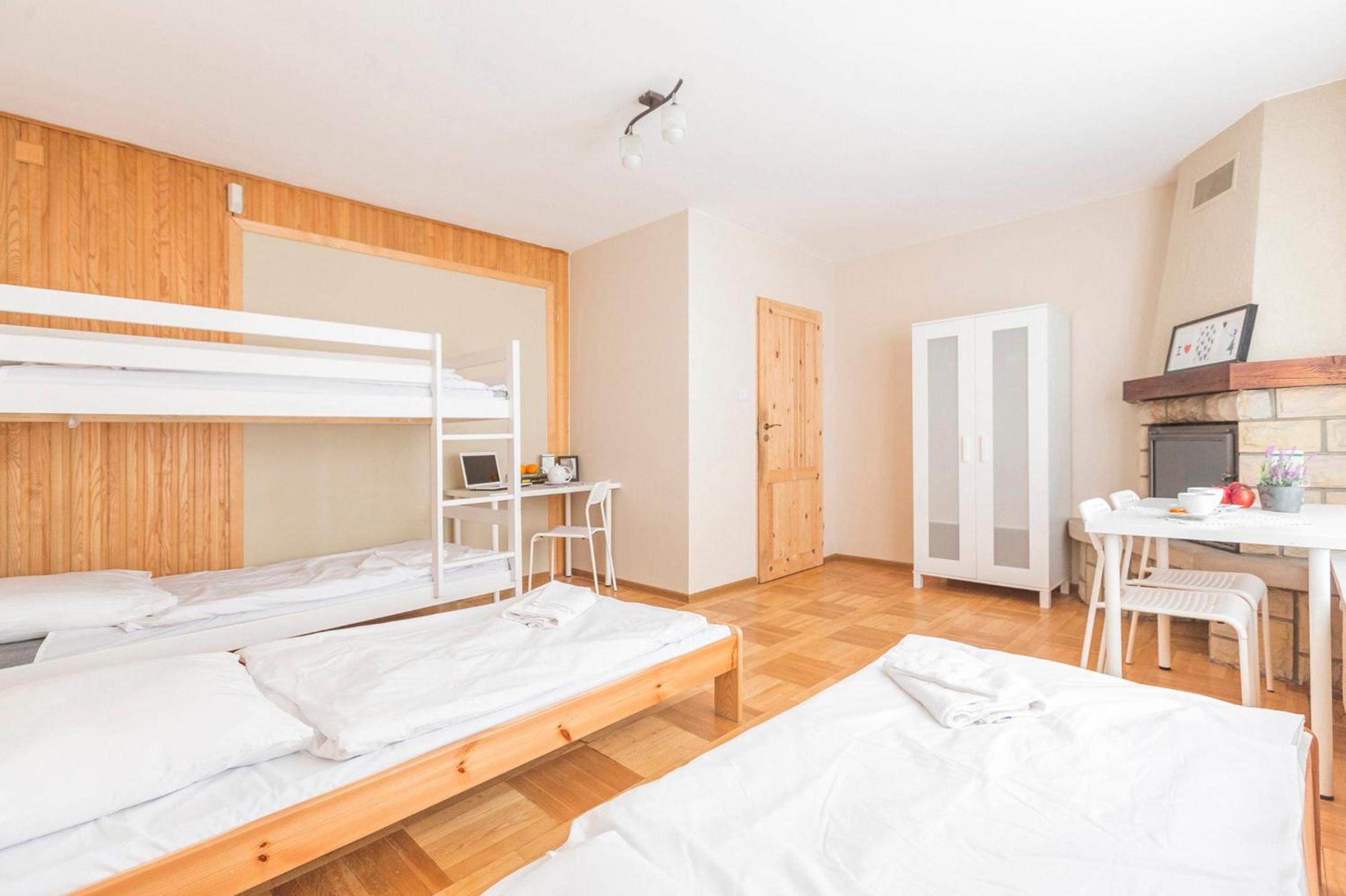 Triple Room - Photo 1