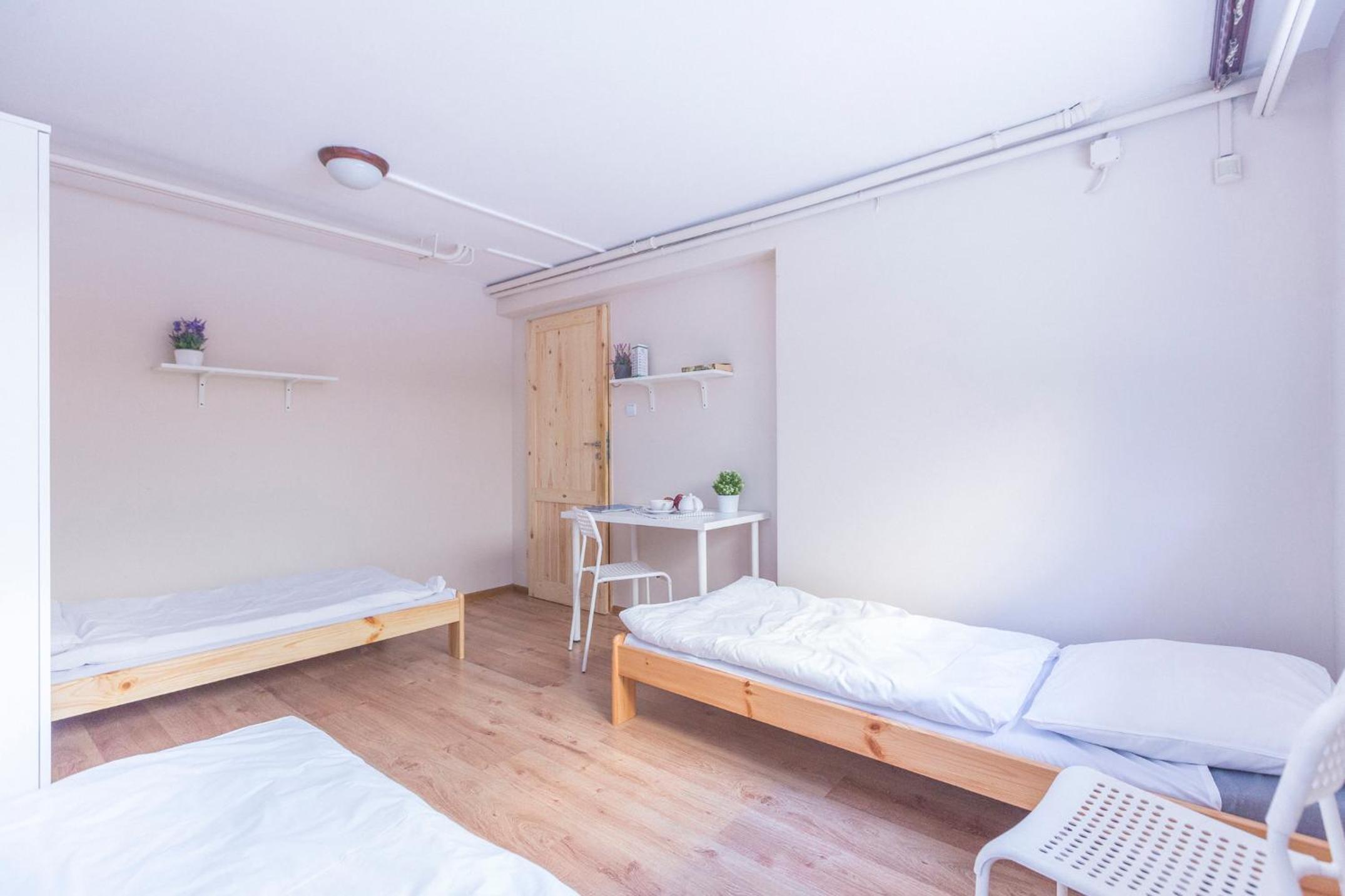 Standard Triple Room - Photo 9