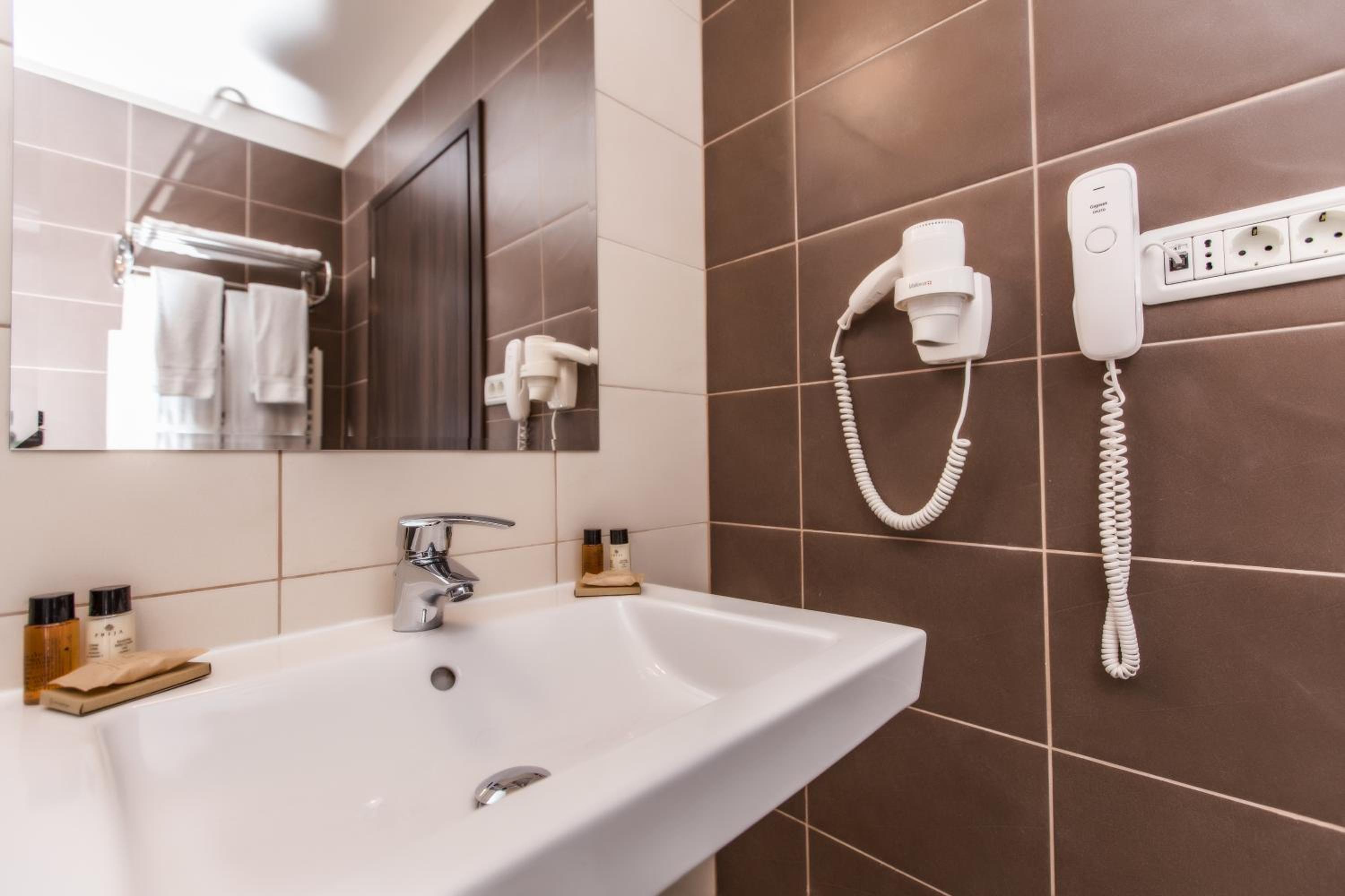 Triple Room with Balcony Grand Belvedere photo 3