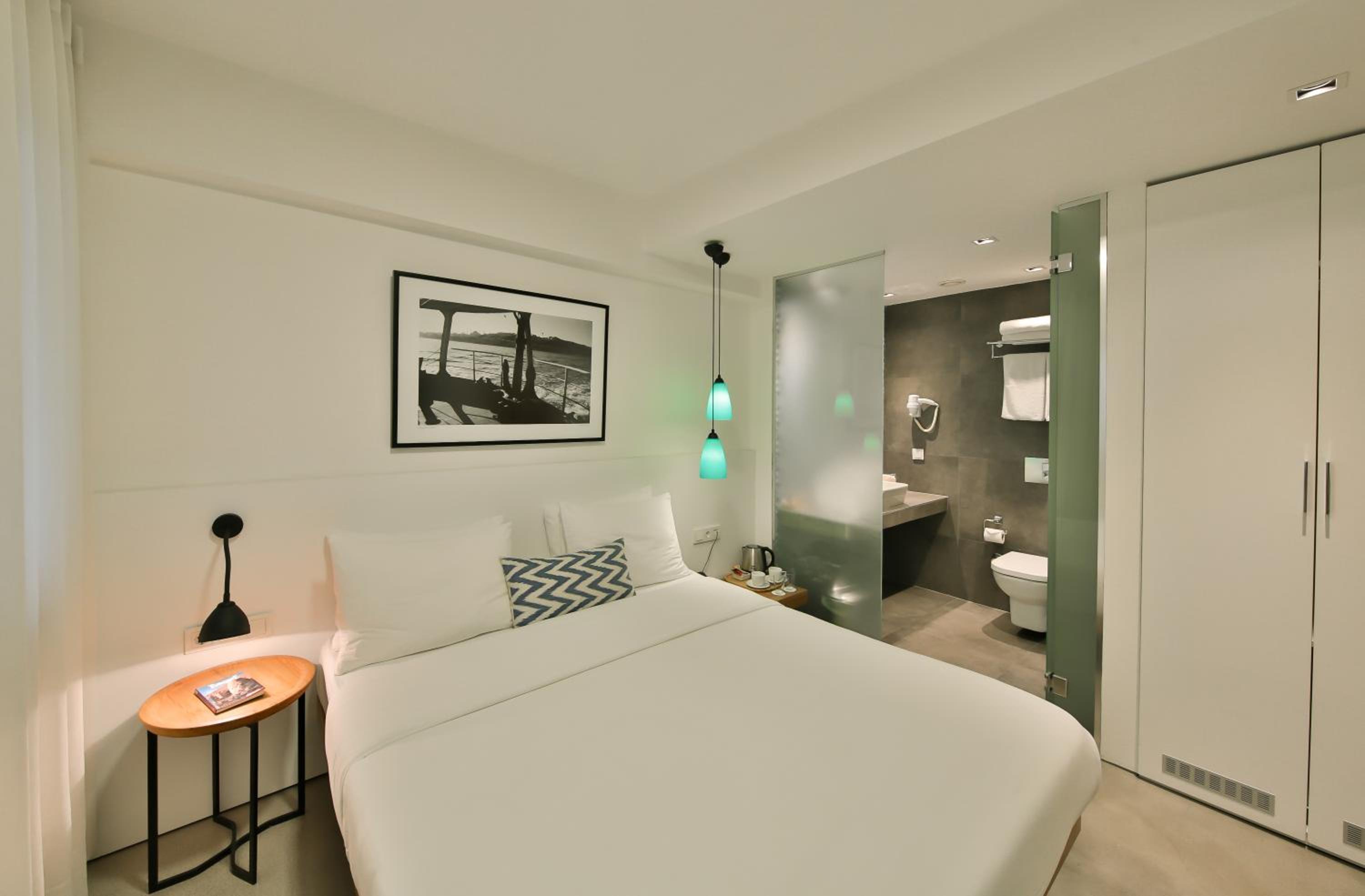 Standard Double Room photo 1