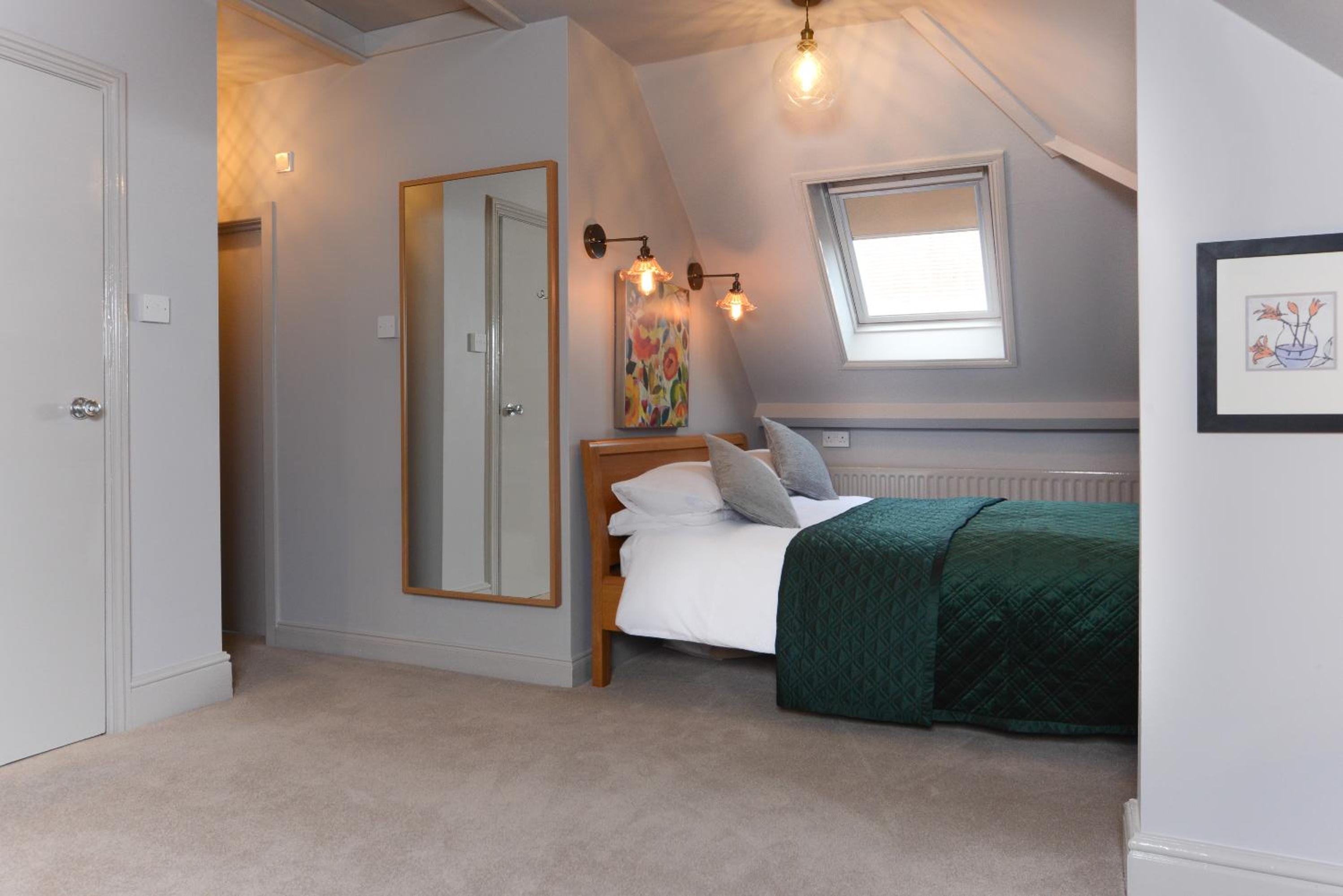 Superior King Room photo 1