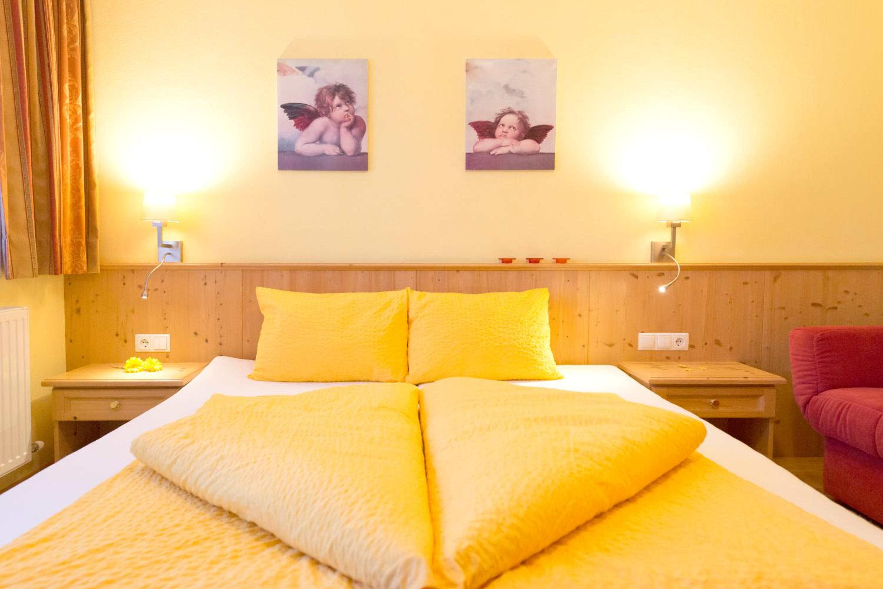 One-Bedroom Apartment (2 Adults) photo 2