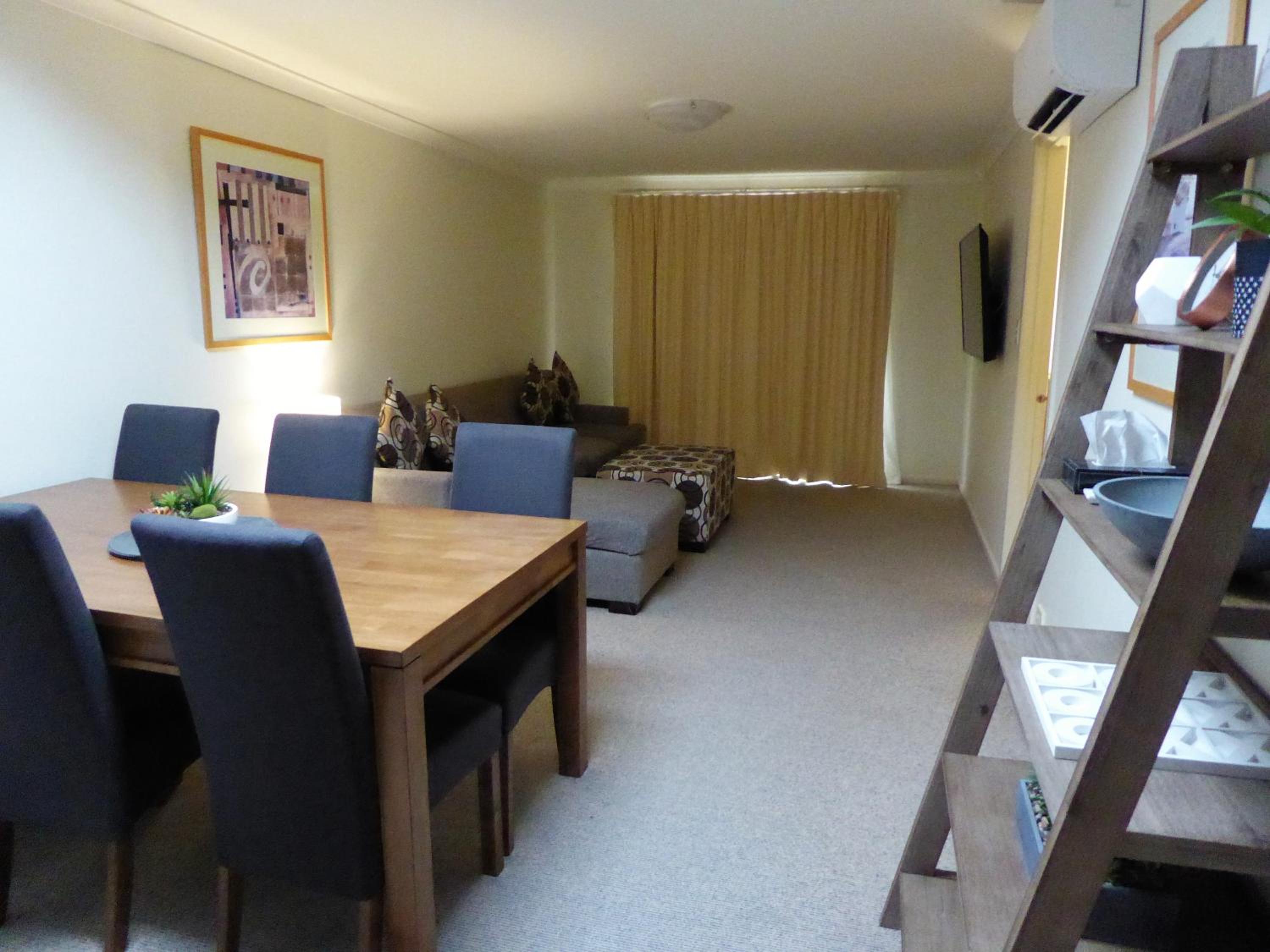 Superior Two-Bedroom Family Apartment photo 2
