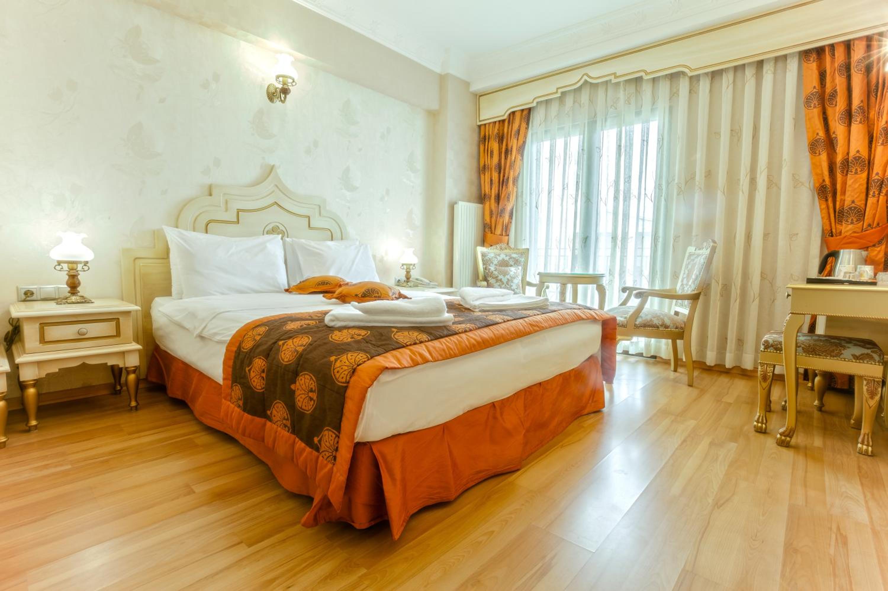 Economy Double or Twin Room photo 3