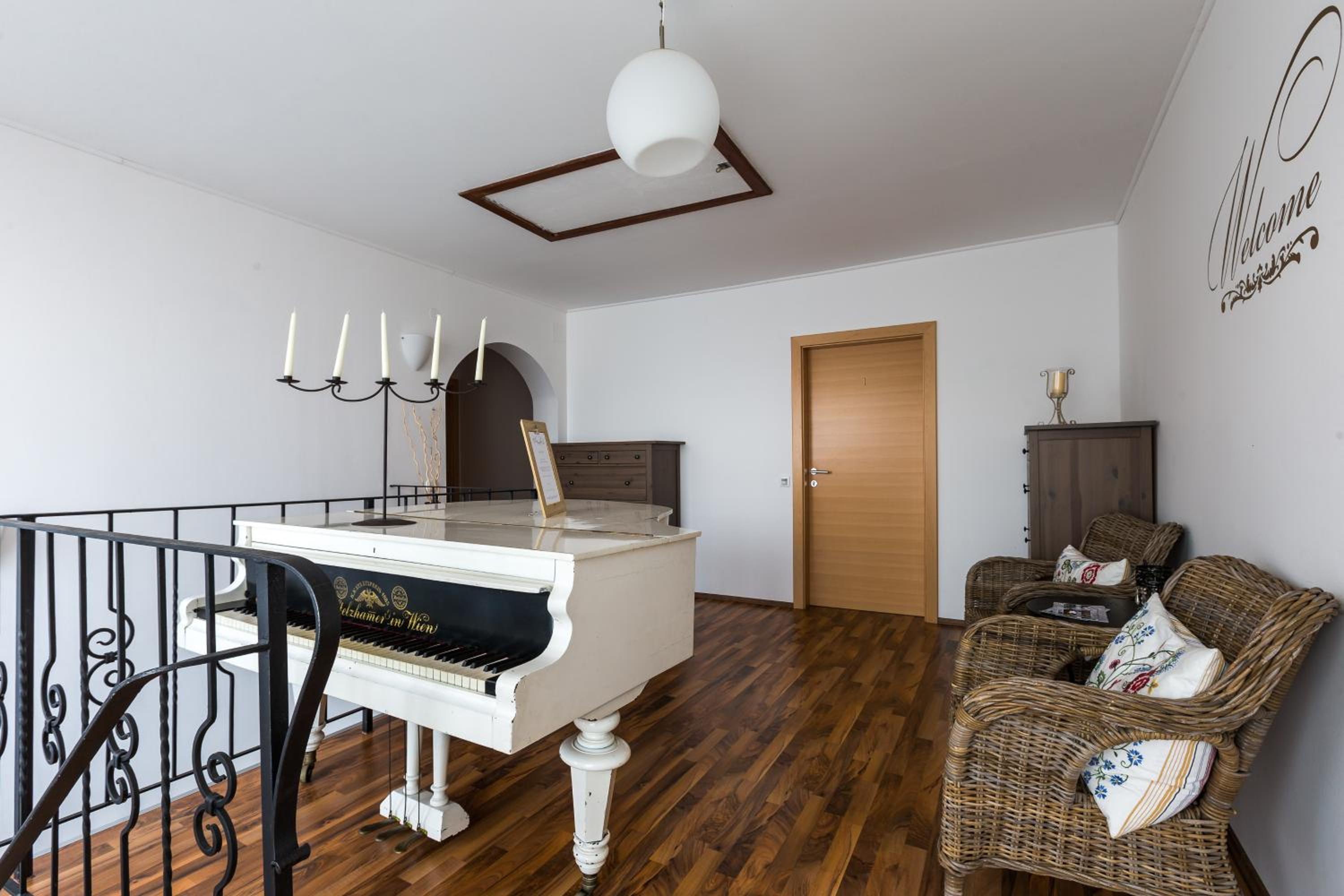 Comfort Family Room - Annex photo 3
