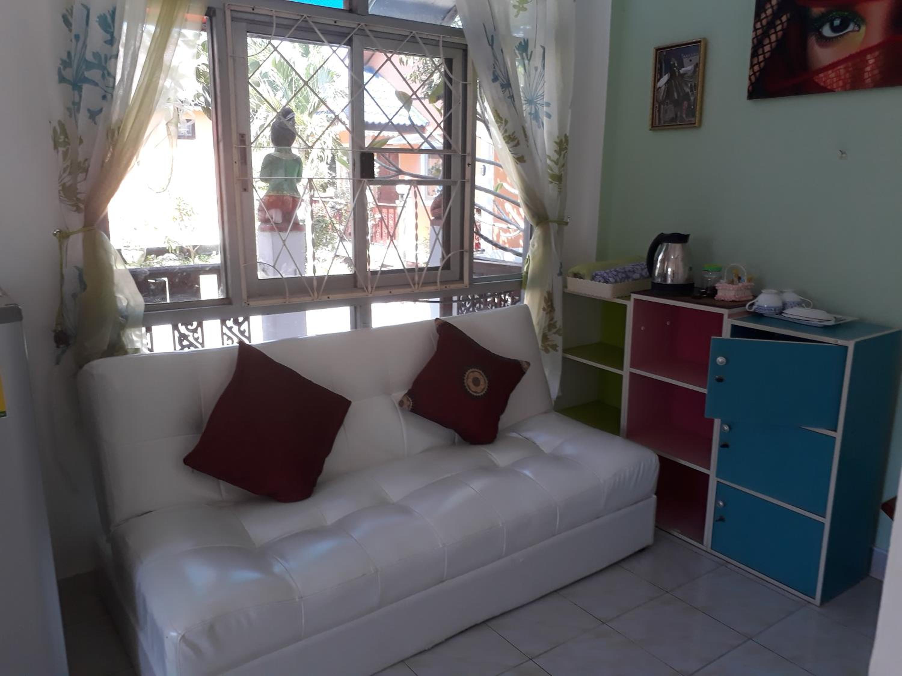 Deluxe Bungalow with Garden View - Photo 1