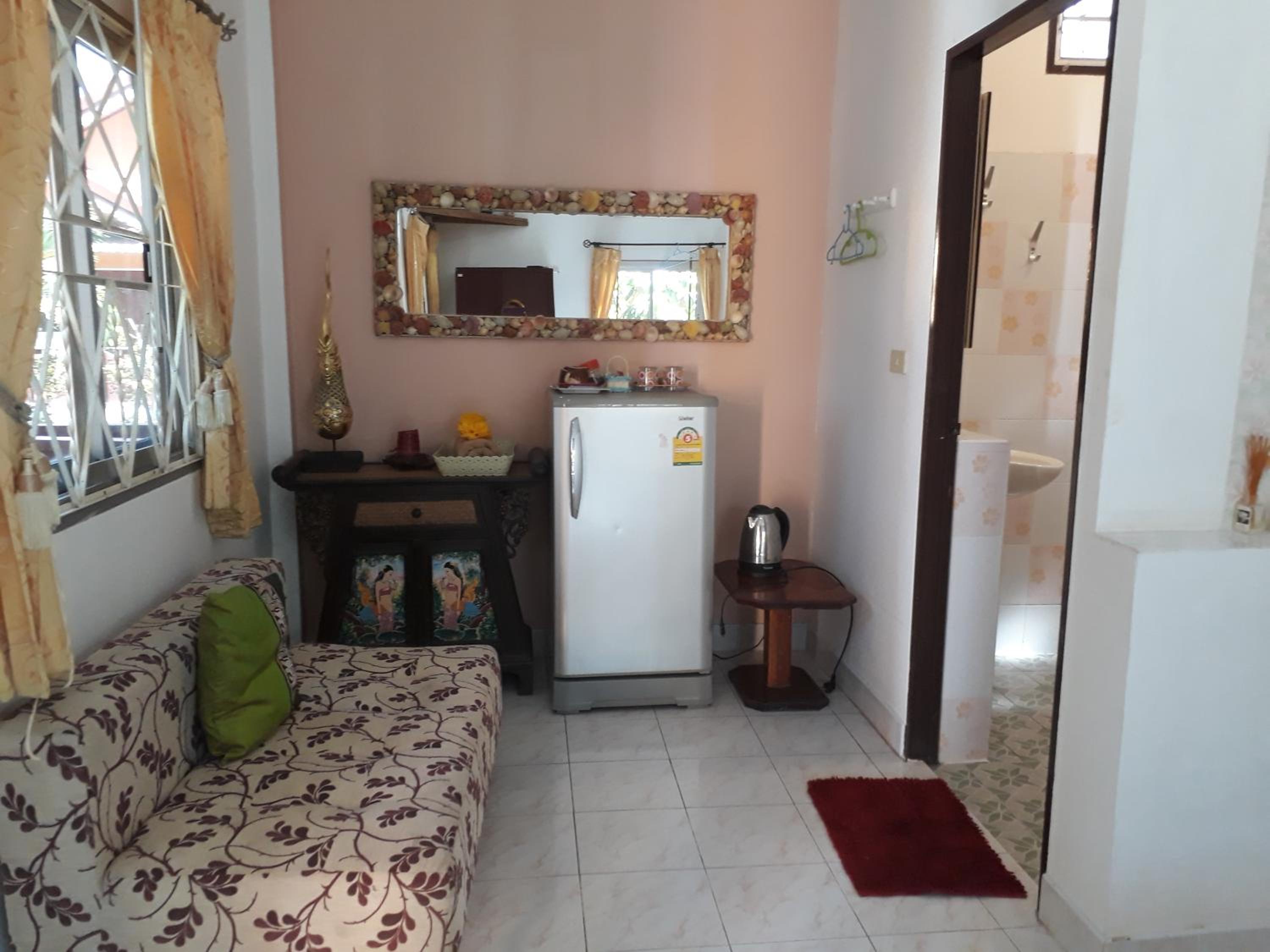 Deluxe Bungalow with Garden View - Photo 2