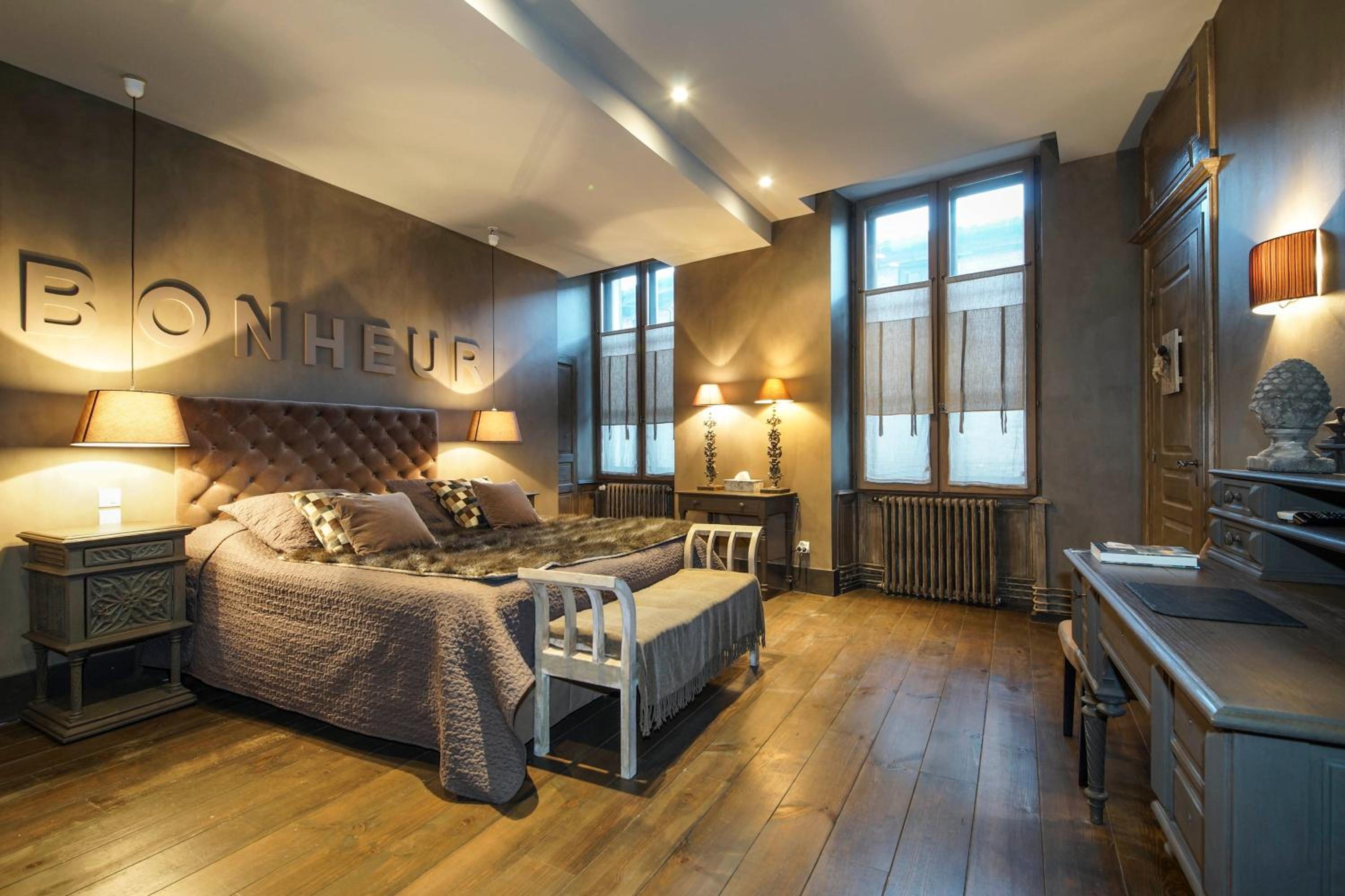 Deluxe Room - Photo 1